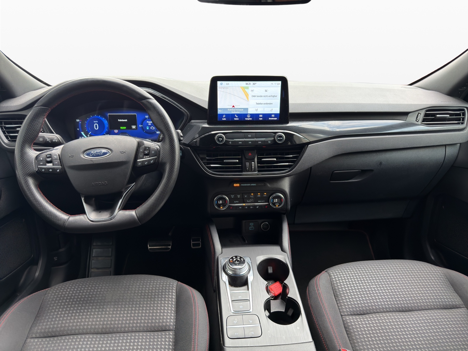 FORD Kuga 2.5 PHEV ST-Line 2WD-image-11