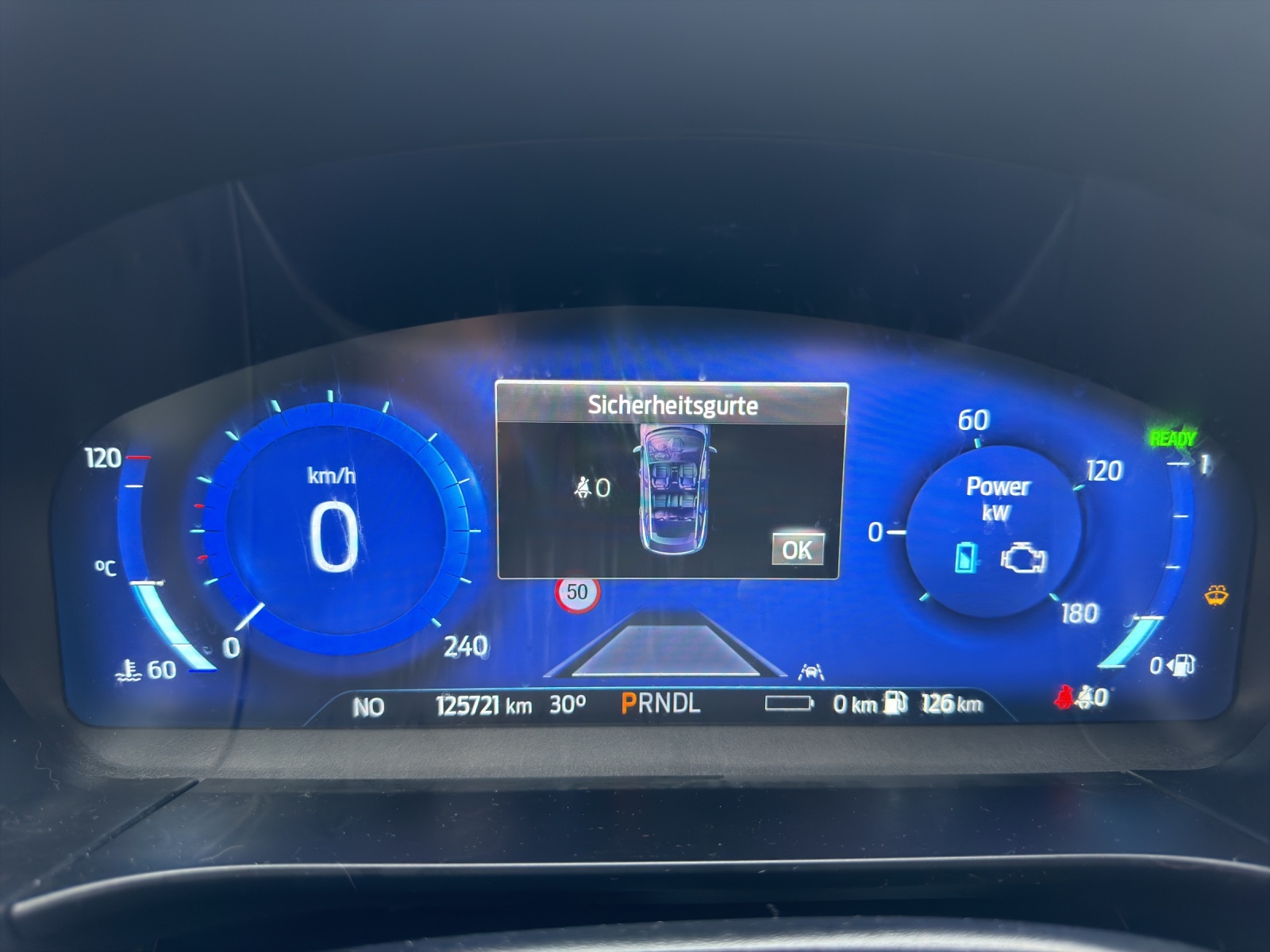 FORD Kuga 2.5 PHEV ST-Line 2WD-image-21