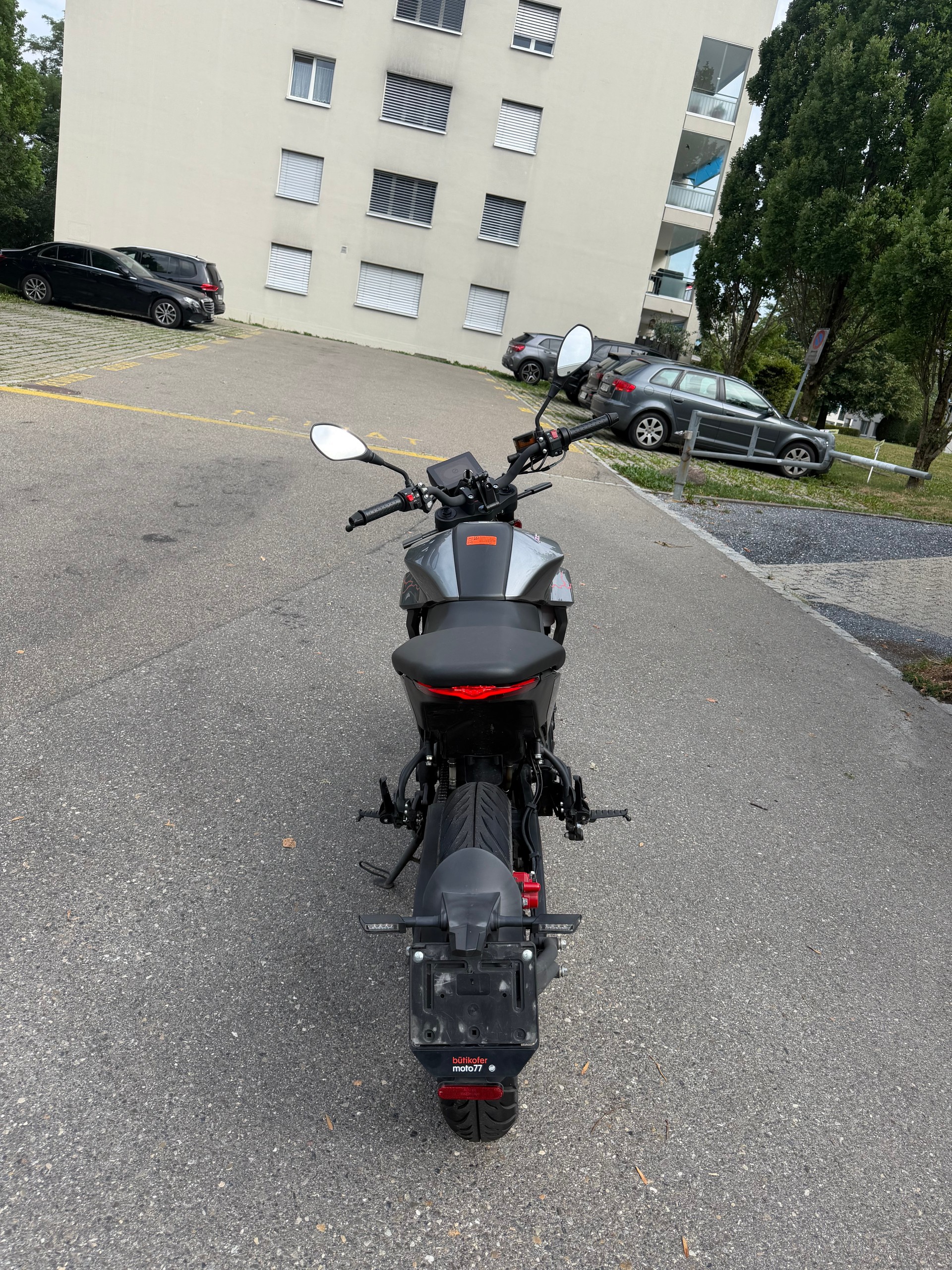MALAGUTI Drakon 125 ABS-image-2