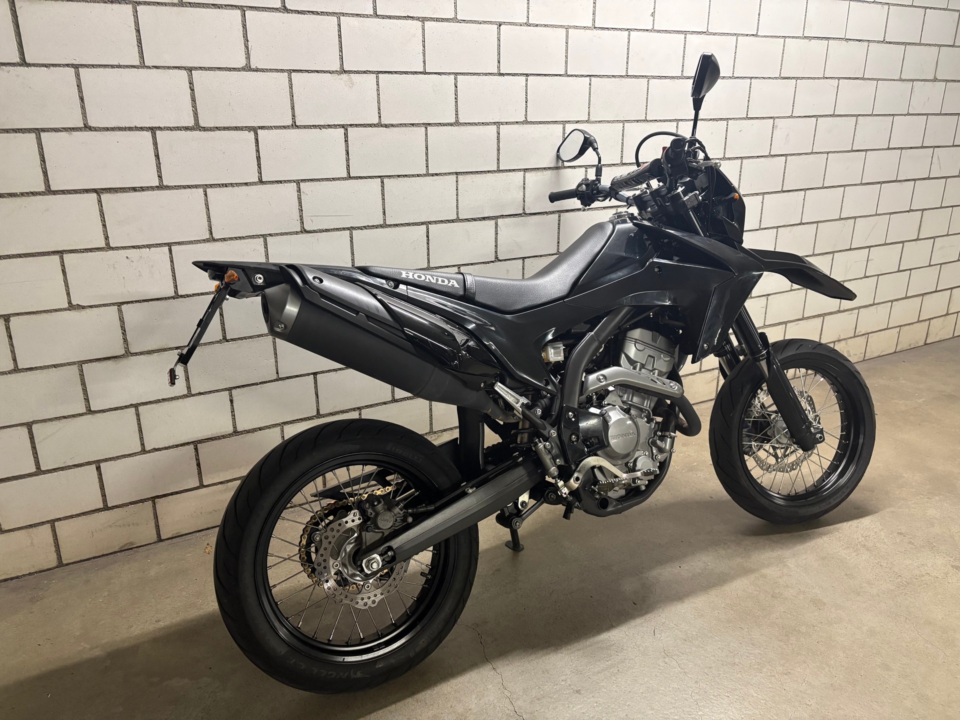 HONDA CRF 250 M Supermoto-image-2