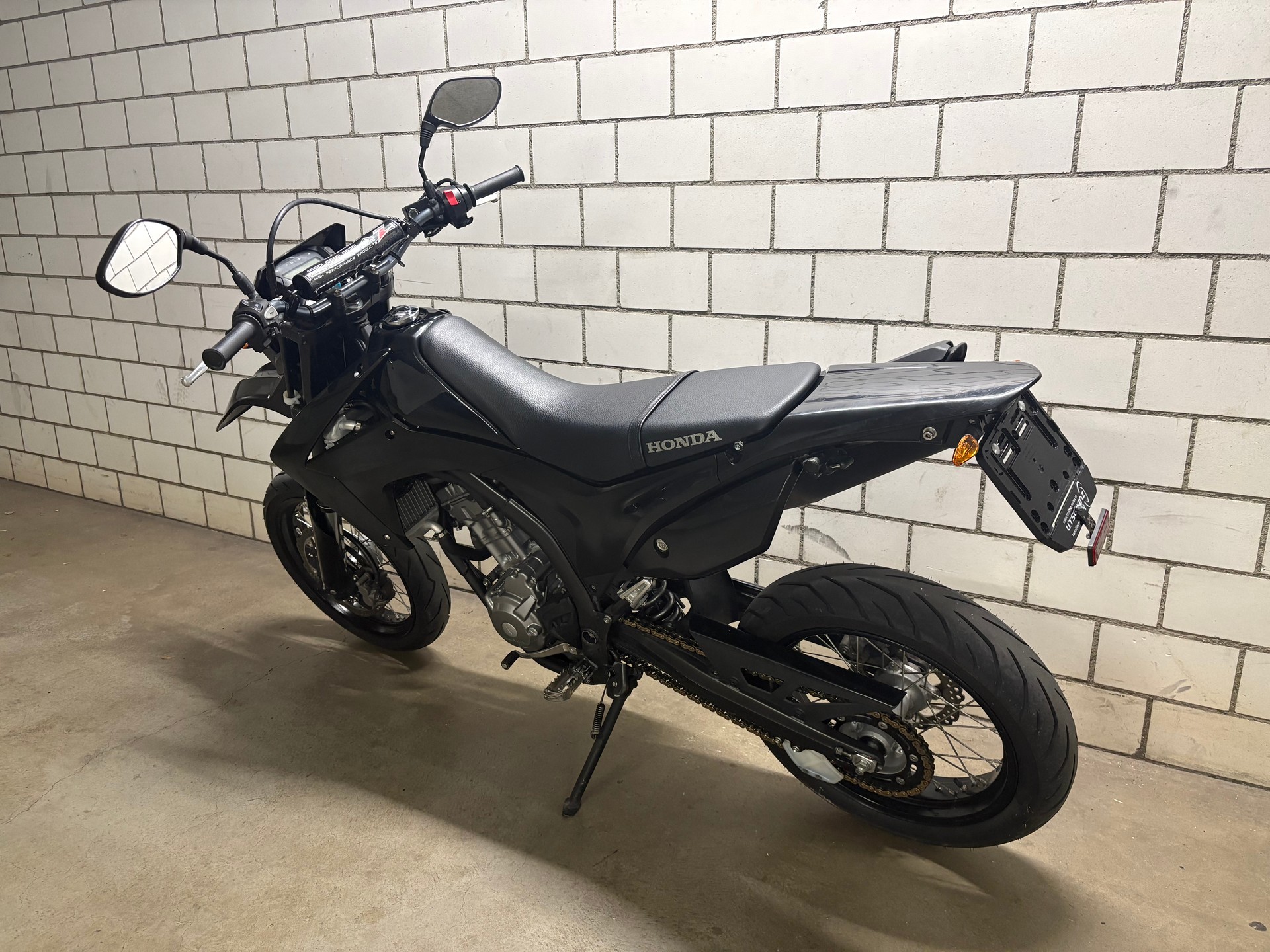 HONDA CRF 250 M Supermoto-image-3