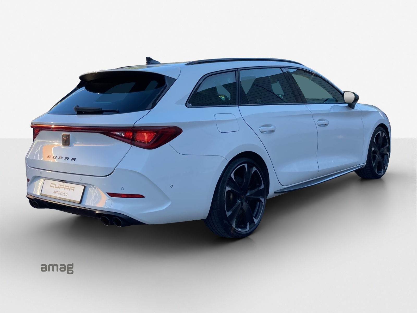 CUPRA LEON ST 2.0 TSI VZ DSG 4Drive-image-4
