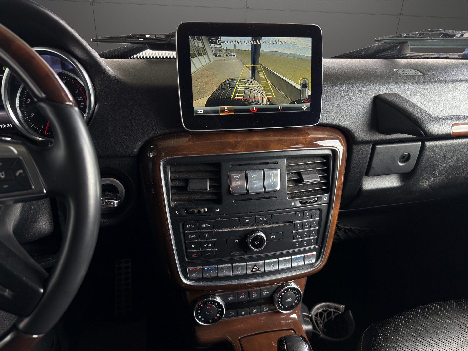 MERCEDES-BENZ G 500 7G-Tronic-image-14