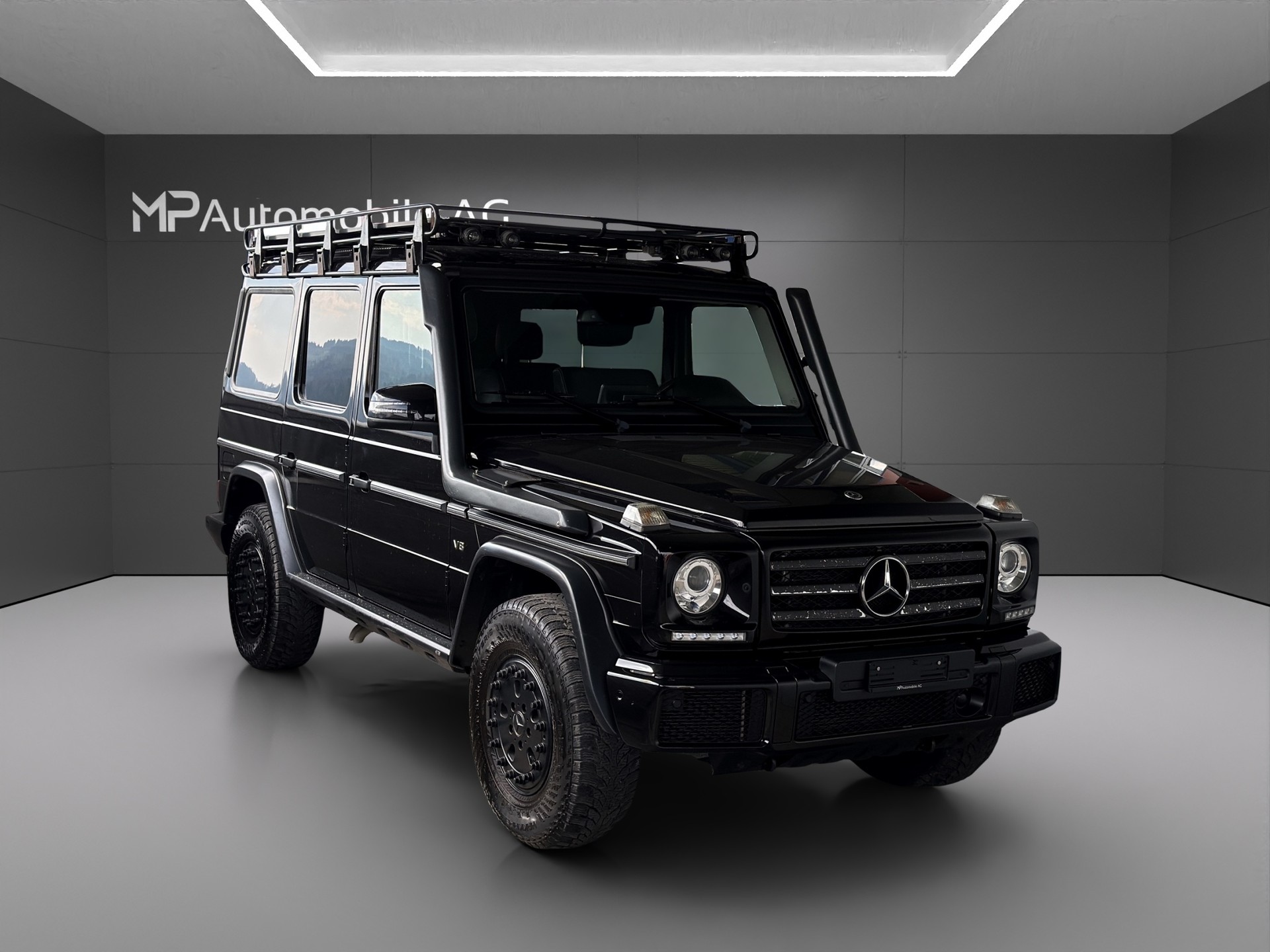 MERCEDES-BENZ G 500 7G-Tronic-showroom-element-1