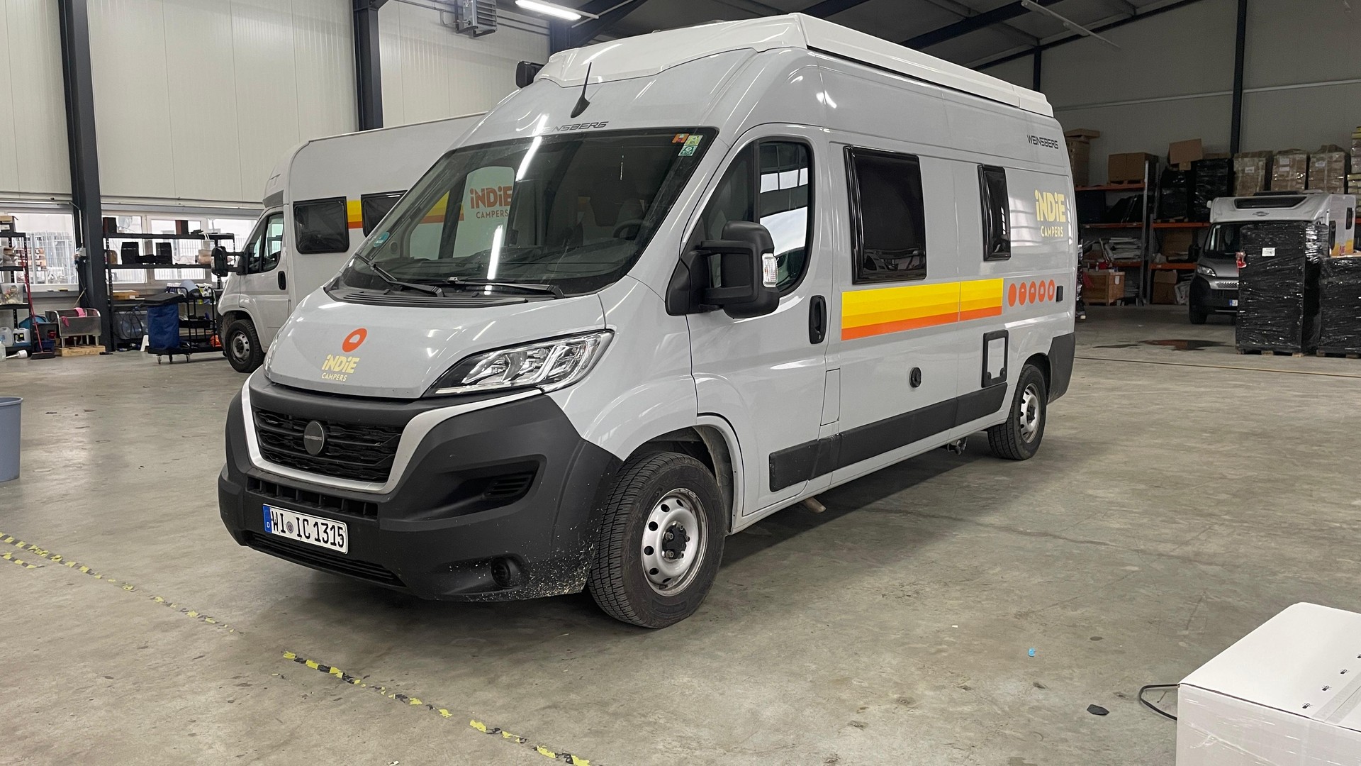 FIAT 2024 Fiat Ducato Weinsberg Carabus | Schaltgetriebe | Aufstelldach-showroom-element-1