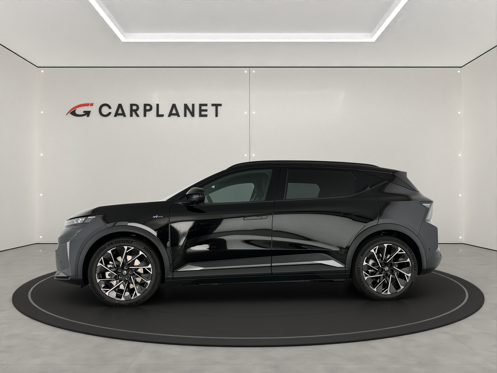 RENAULT Scénic E-Tech esprit Alpine-showroom-element-1