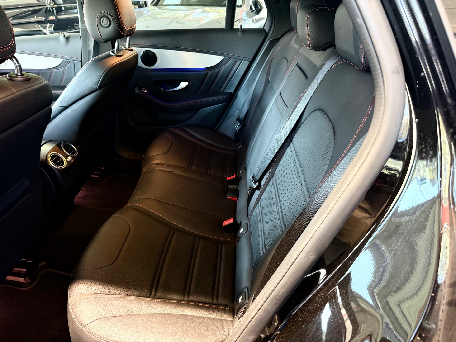 MERCEDES-BENZ GLC Coupé 43 AMG 4Matic 9G-Tronic-image-11