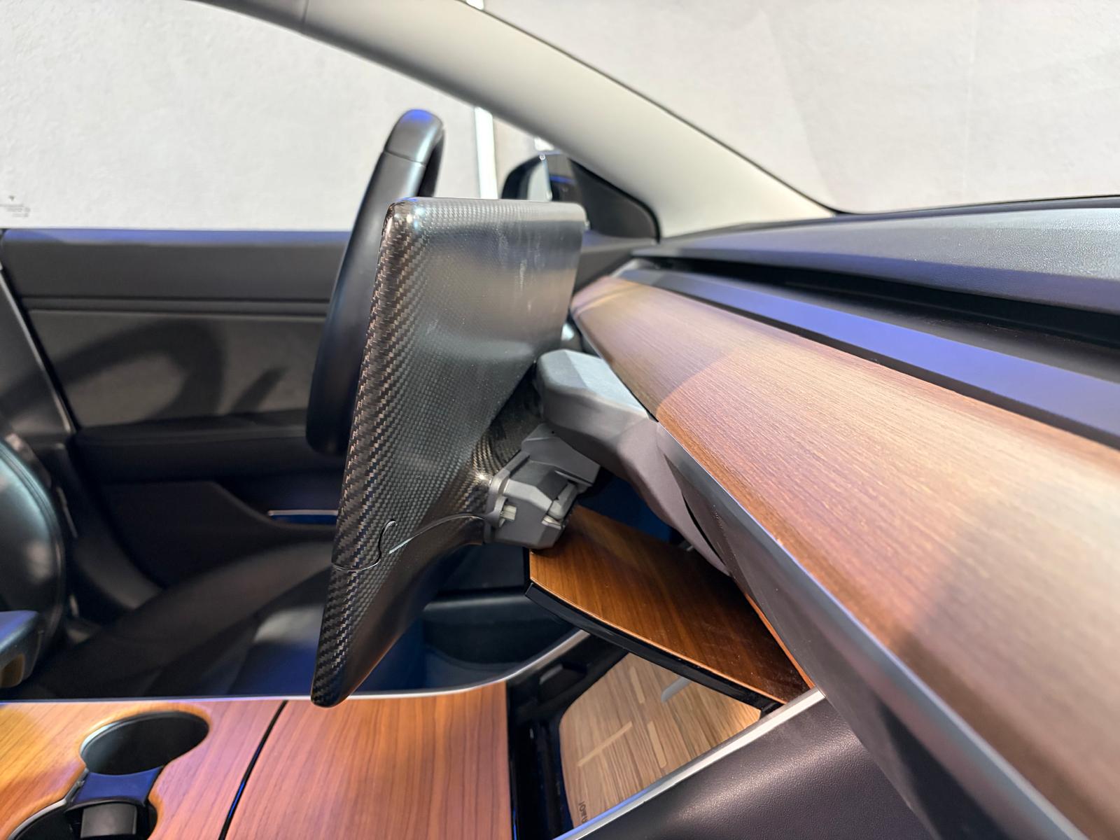 TESLA Model 3 Long Range Dual Motor AWD-image-21
