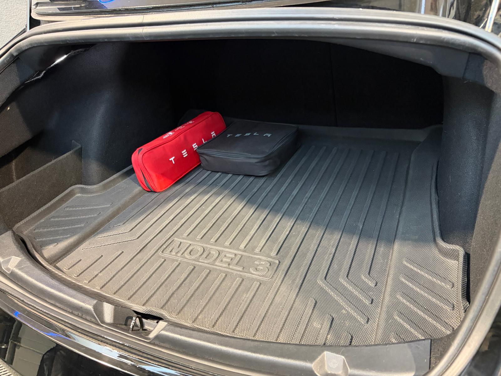 TESLA Model 3 Long Range Dual Motor AWD-image-24