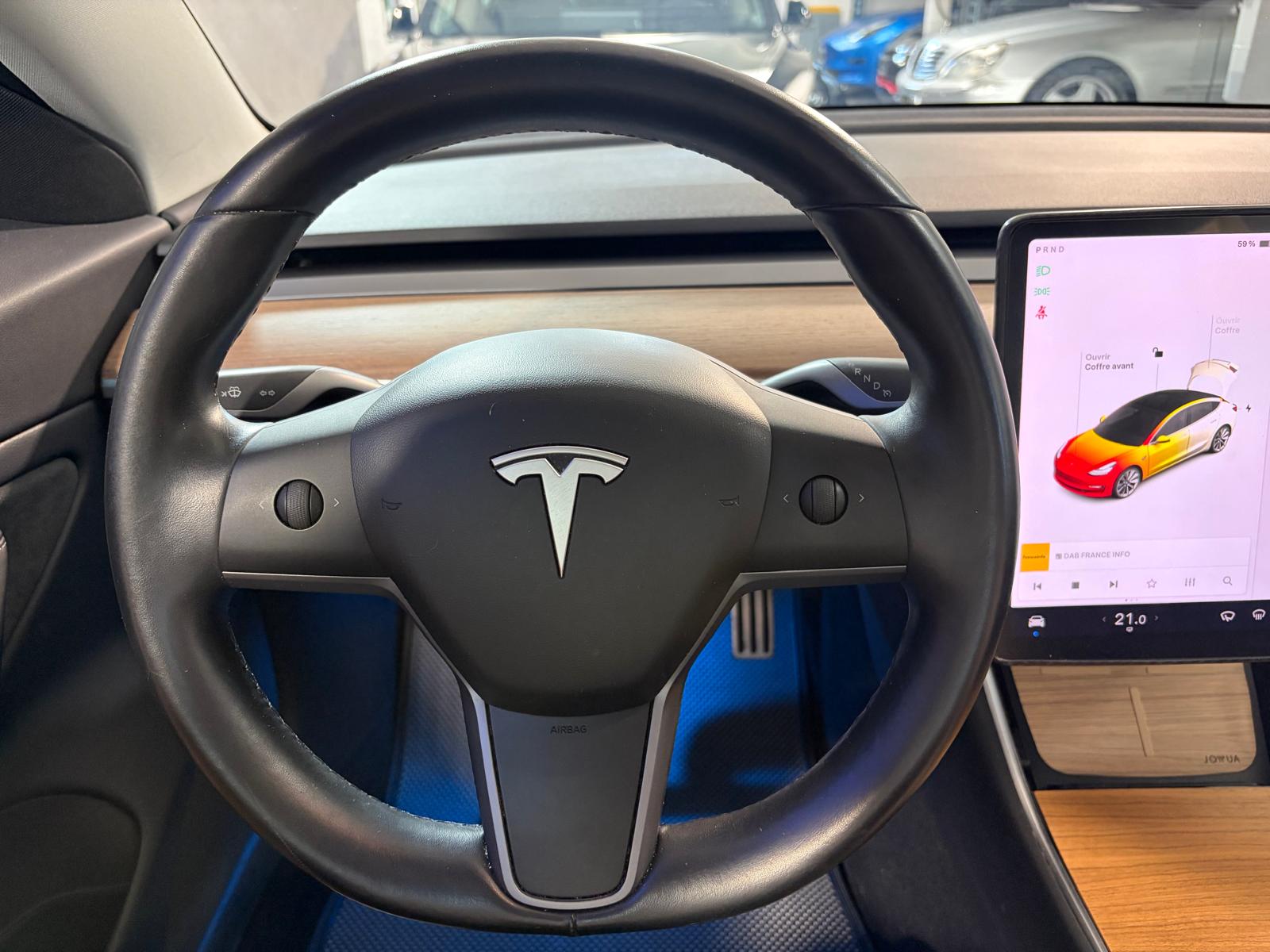 TESLA Model 3 Long Range Dual Motor AWD-image-14