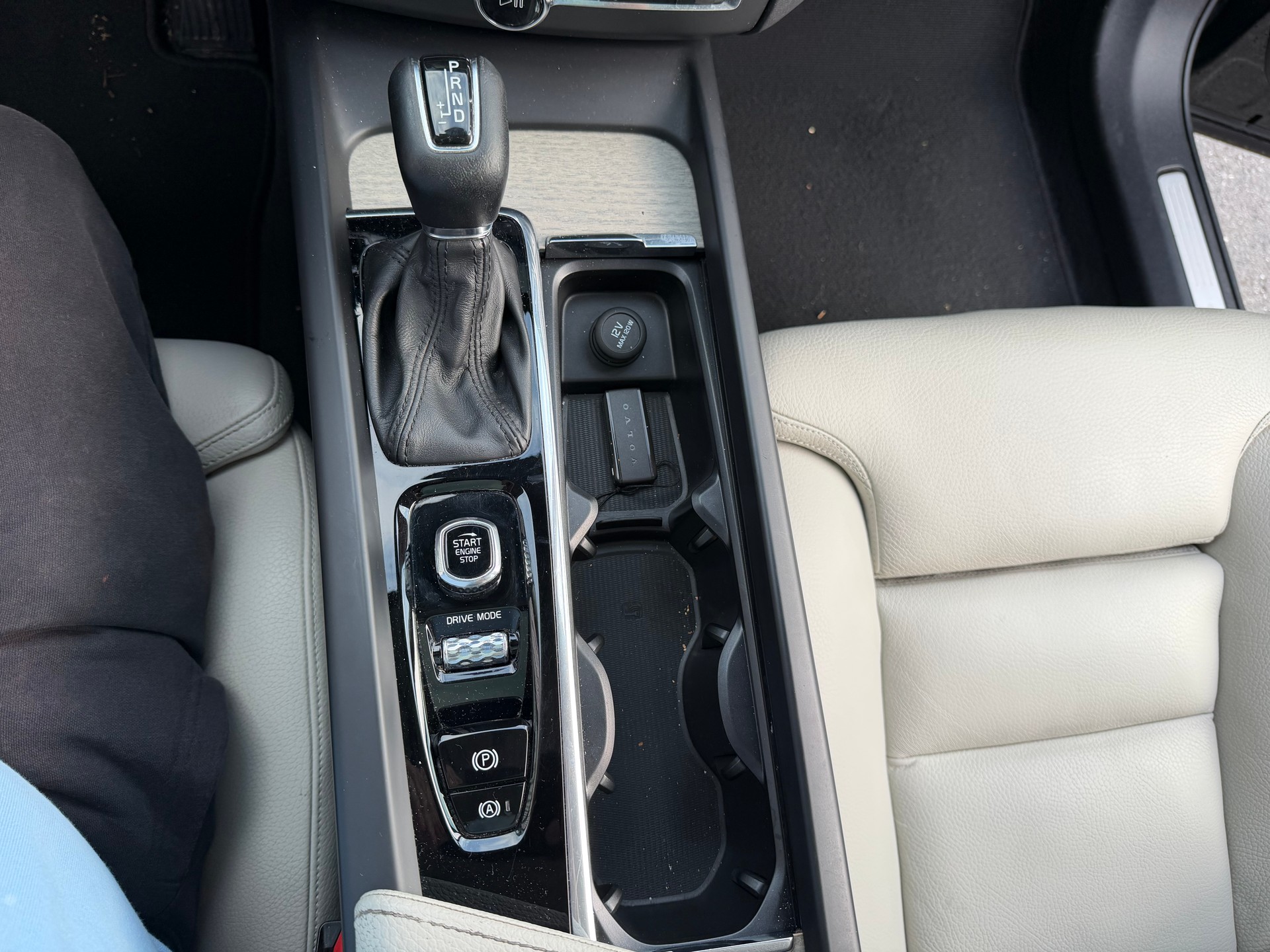 VOLVO XC60 T5 AWD Inscription Geartronic-image-21