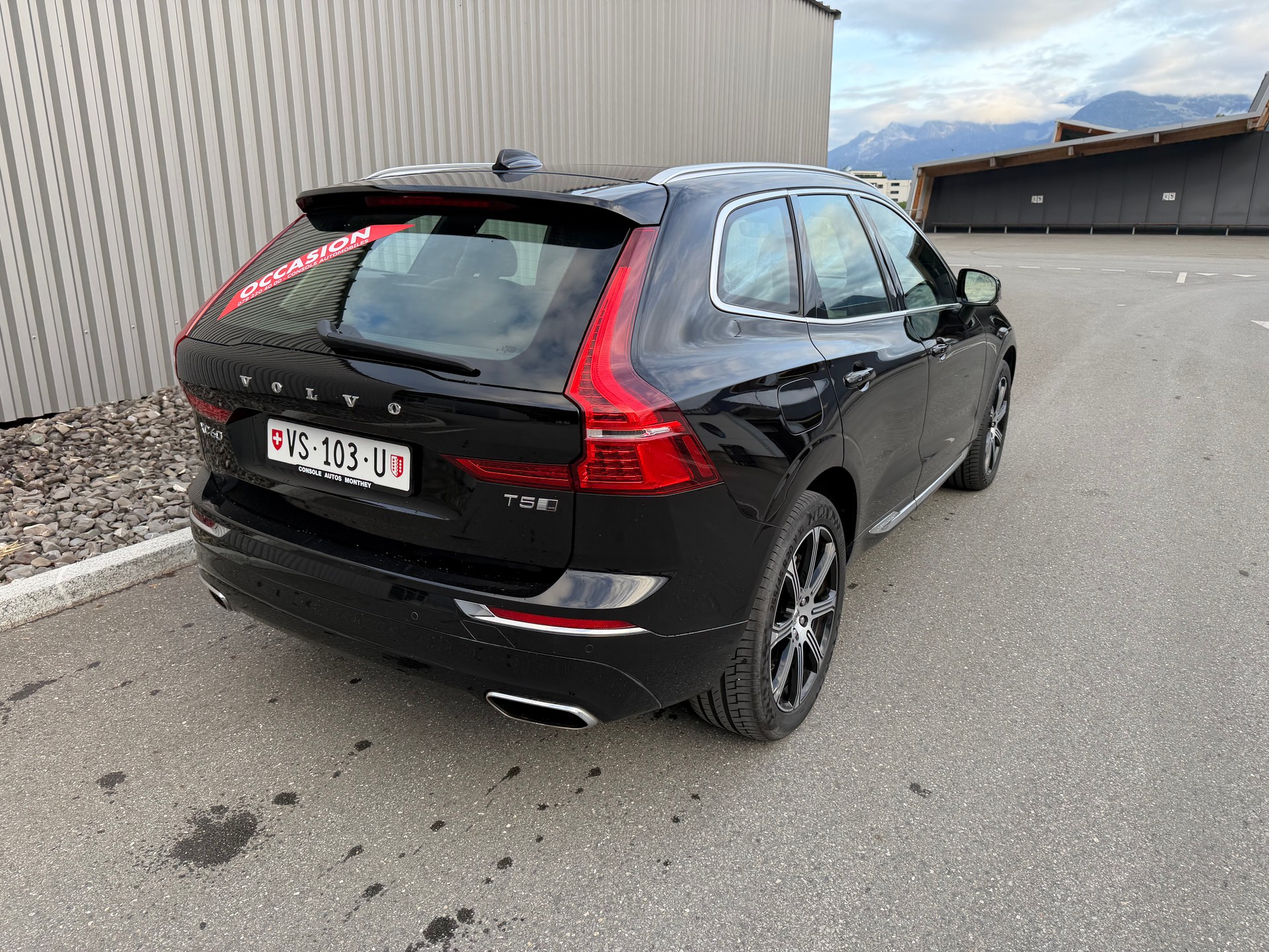 VOLVO XC60 T5 AWD Inscription Geartronic-image-10