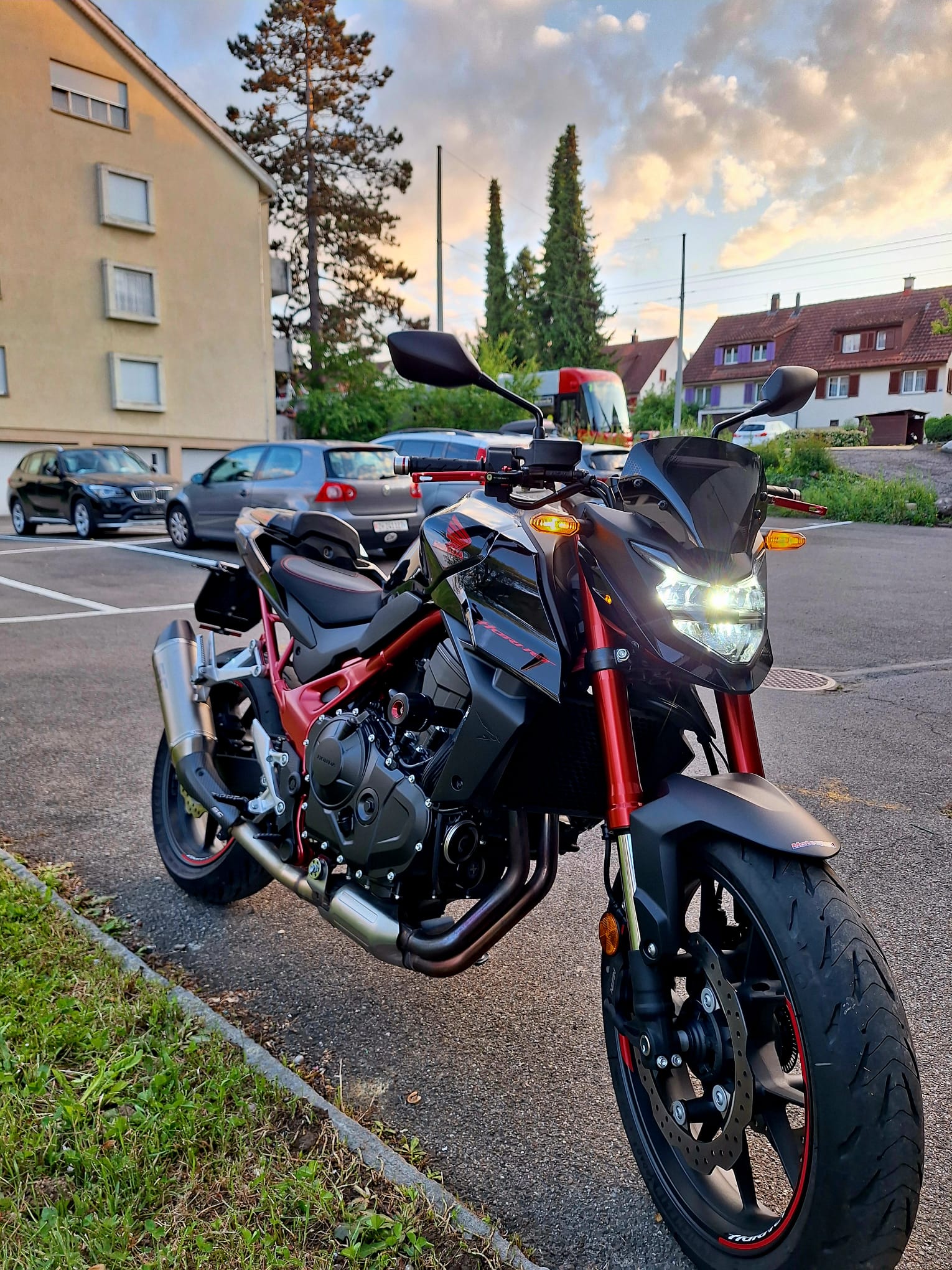 HONDA CB 750 Hornet (35kW)-image-3