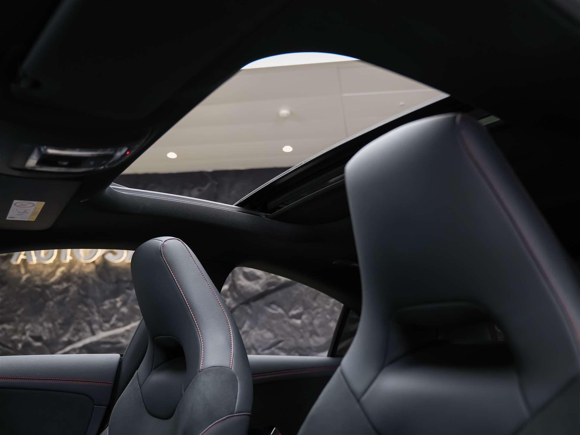 MERCEDES-BENZ CLA 35 AMG 4Matic 8G-DCT *Werksgarantie*Panorama*-image-10