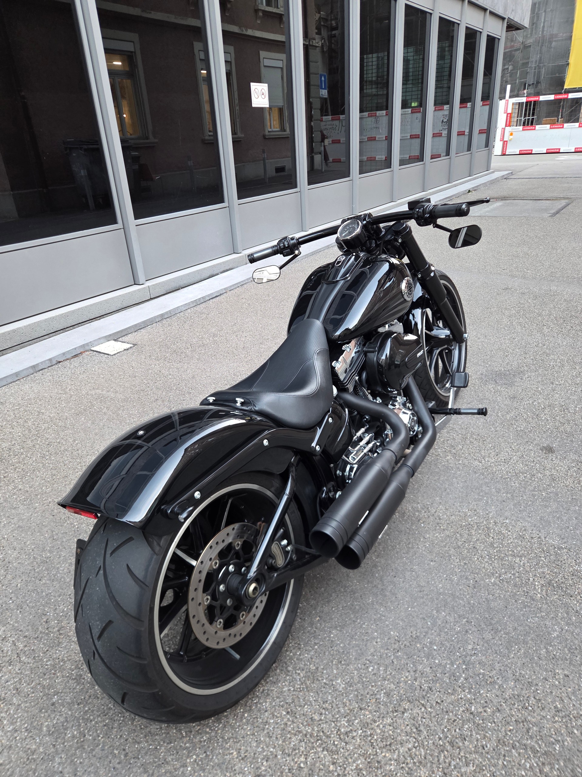 HARLEY-DAVIDSON FXSB Breakout 103 ABS-image-1