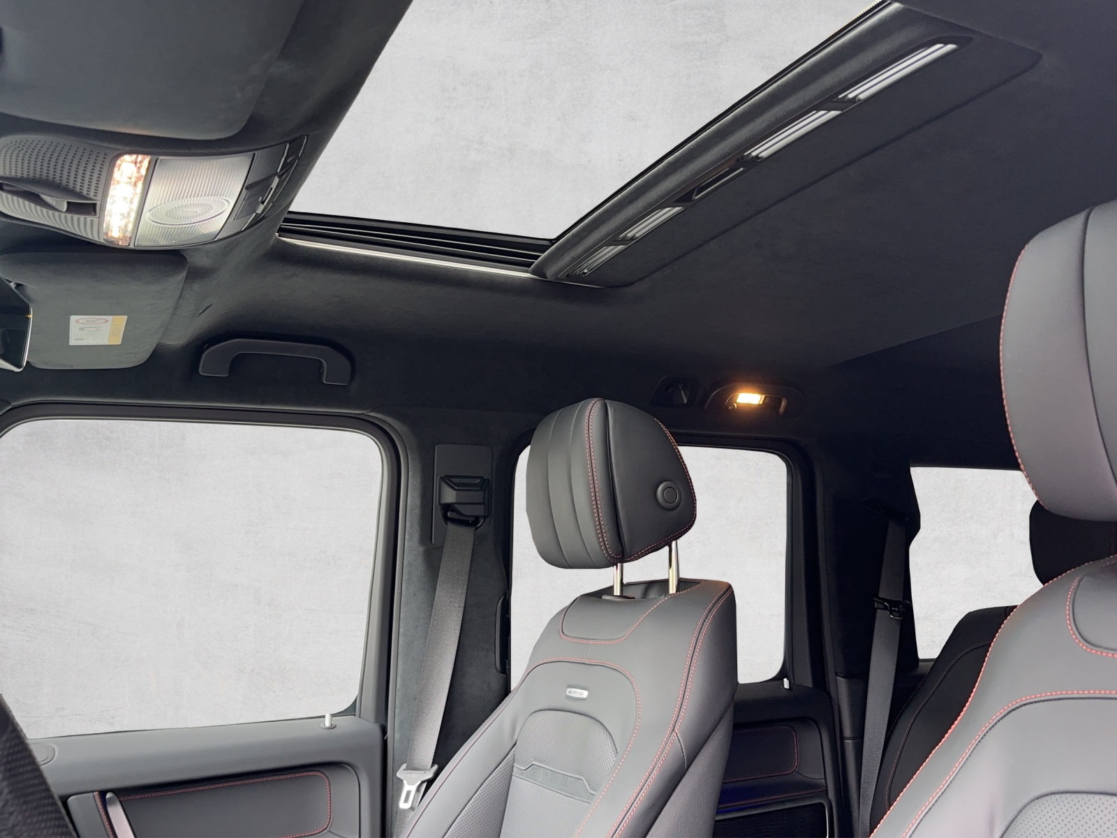 MERCEDES-BENZ G 63 AMG 4x4 Speedshift Plus G-Tronic-image-13