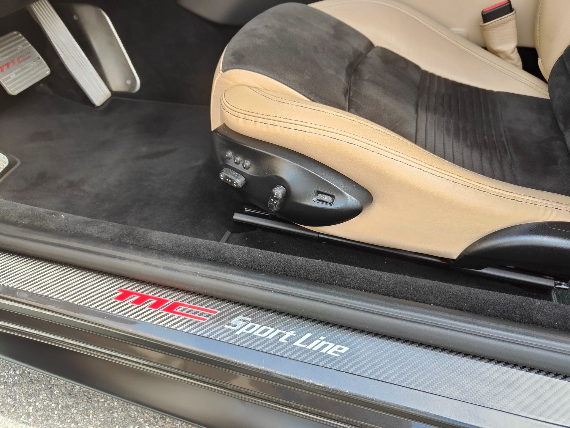MASERATI GranTurismo S Cambiocorsa-image-9