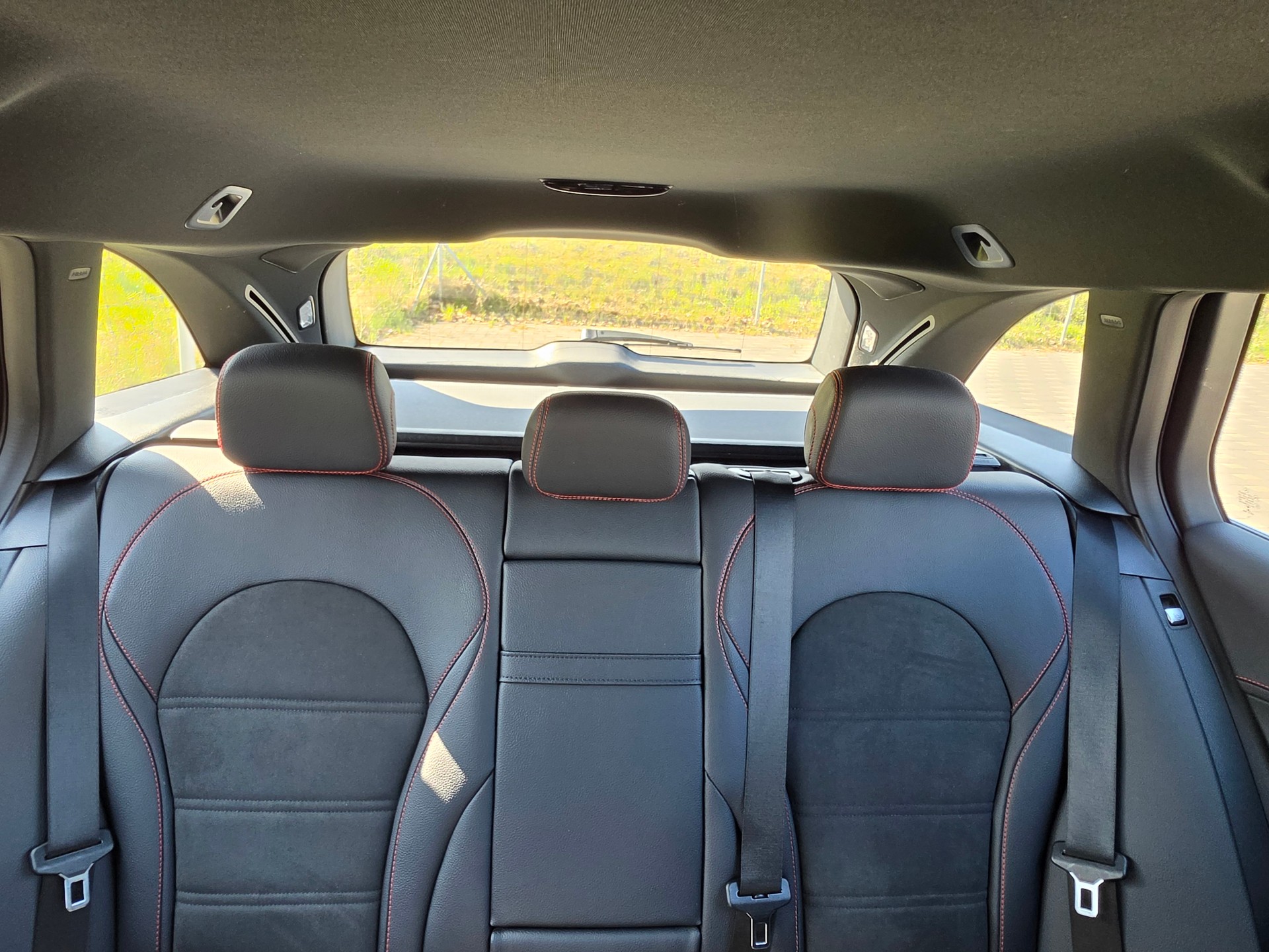 MERCEDES-BENZ C 43 AMG 4Matic 9G-Tronic-image-17