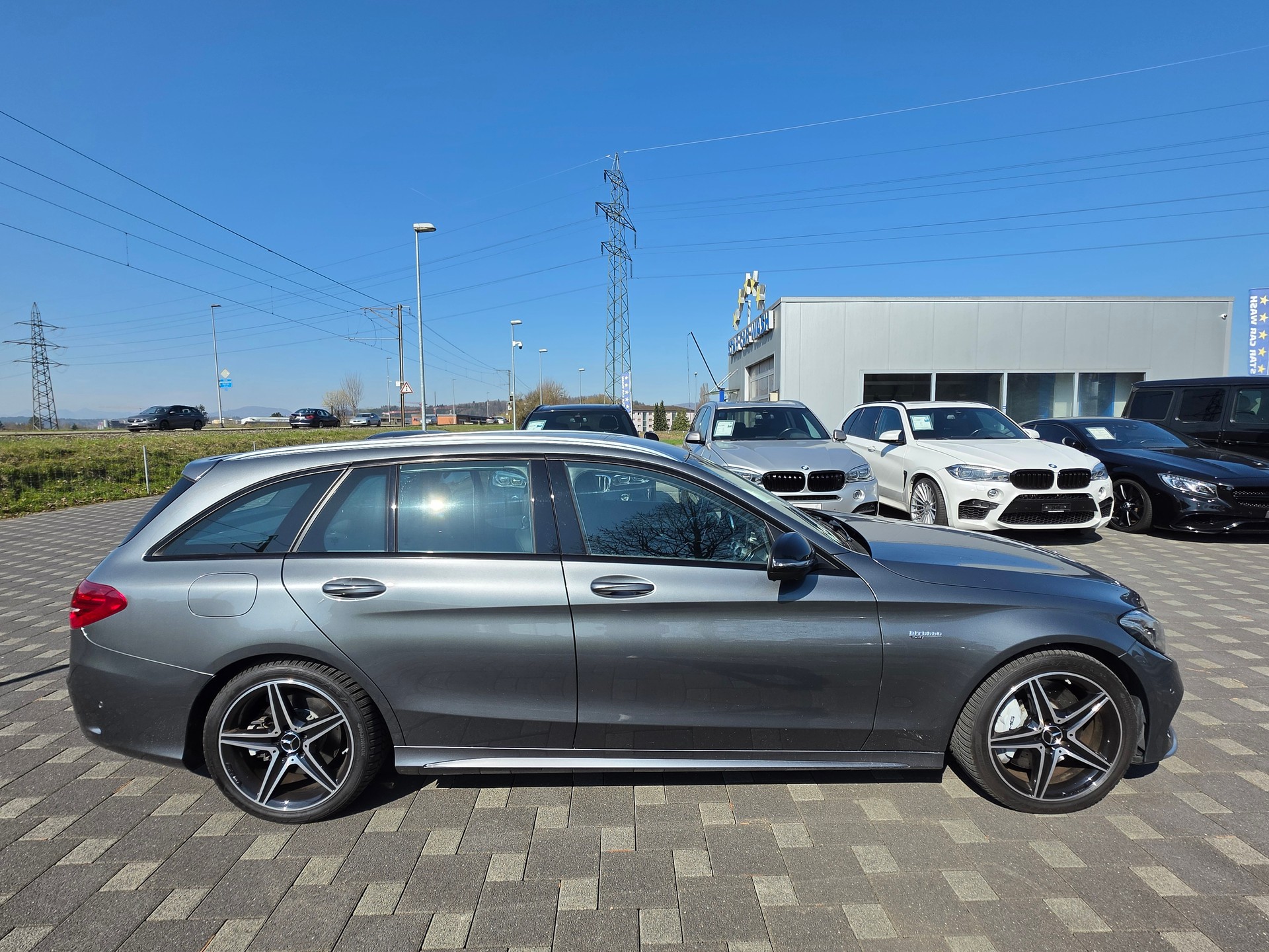 MERCEDES-BENZ C 43 AMG 4Matic 9G-Tronic-image-5