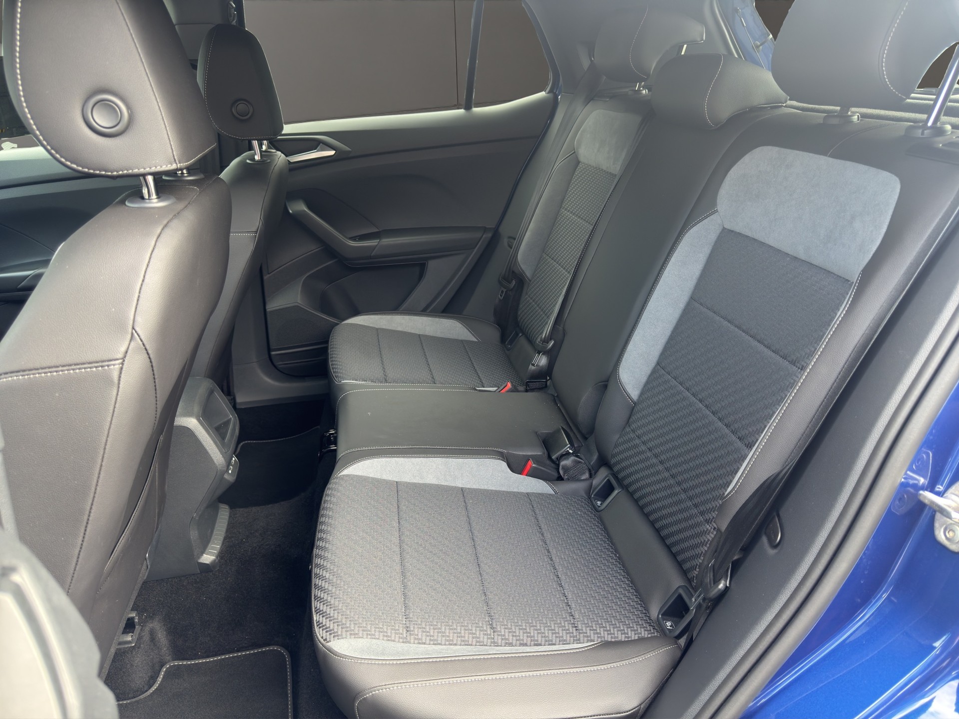 VW T-Cross 1.0 TSI EVO R-Line DSG-image-14