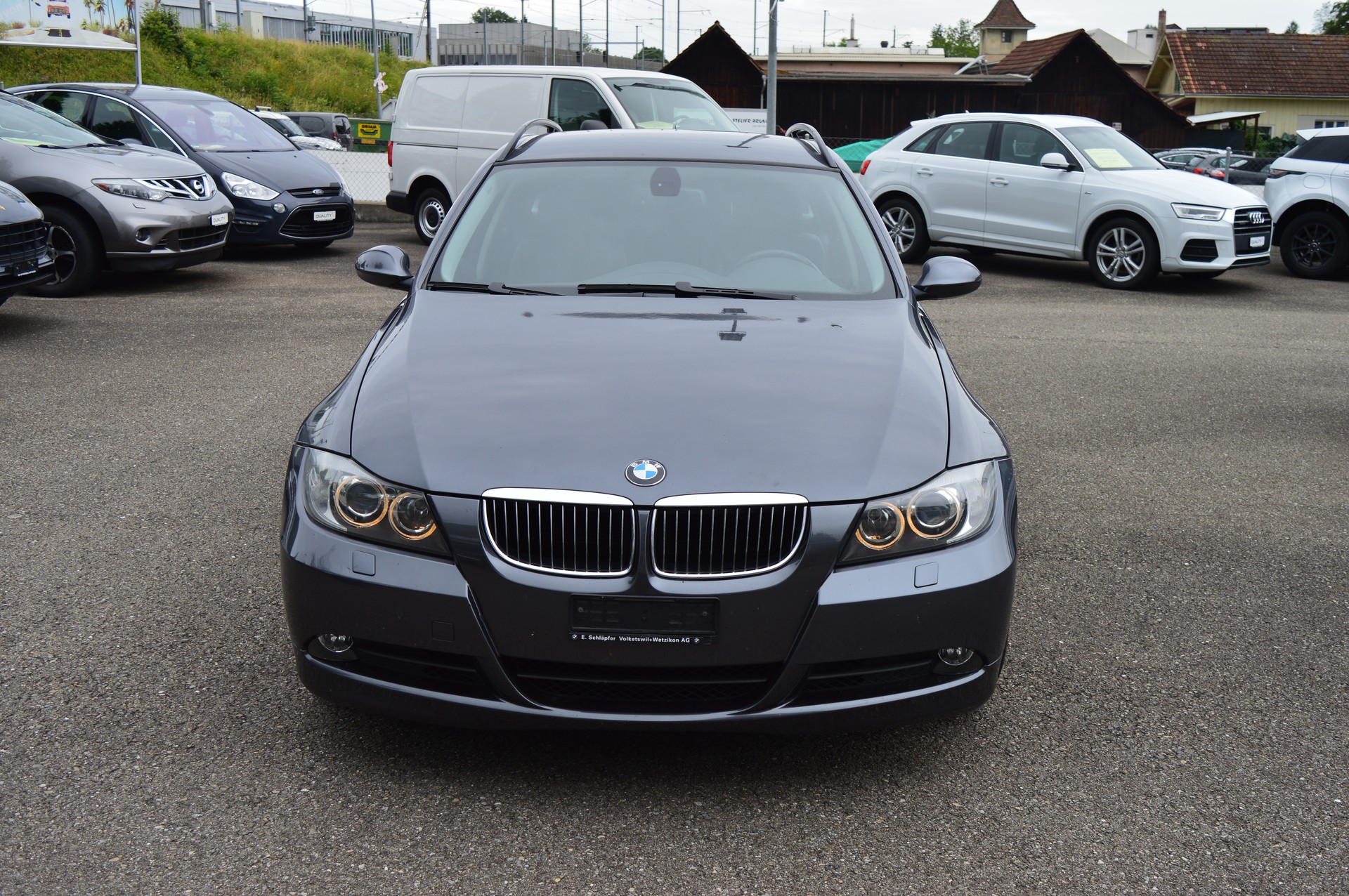 BMW 325xi Touring more4you-showroom-element-1