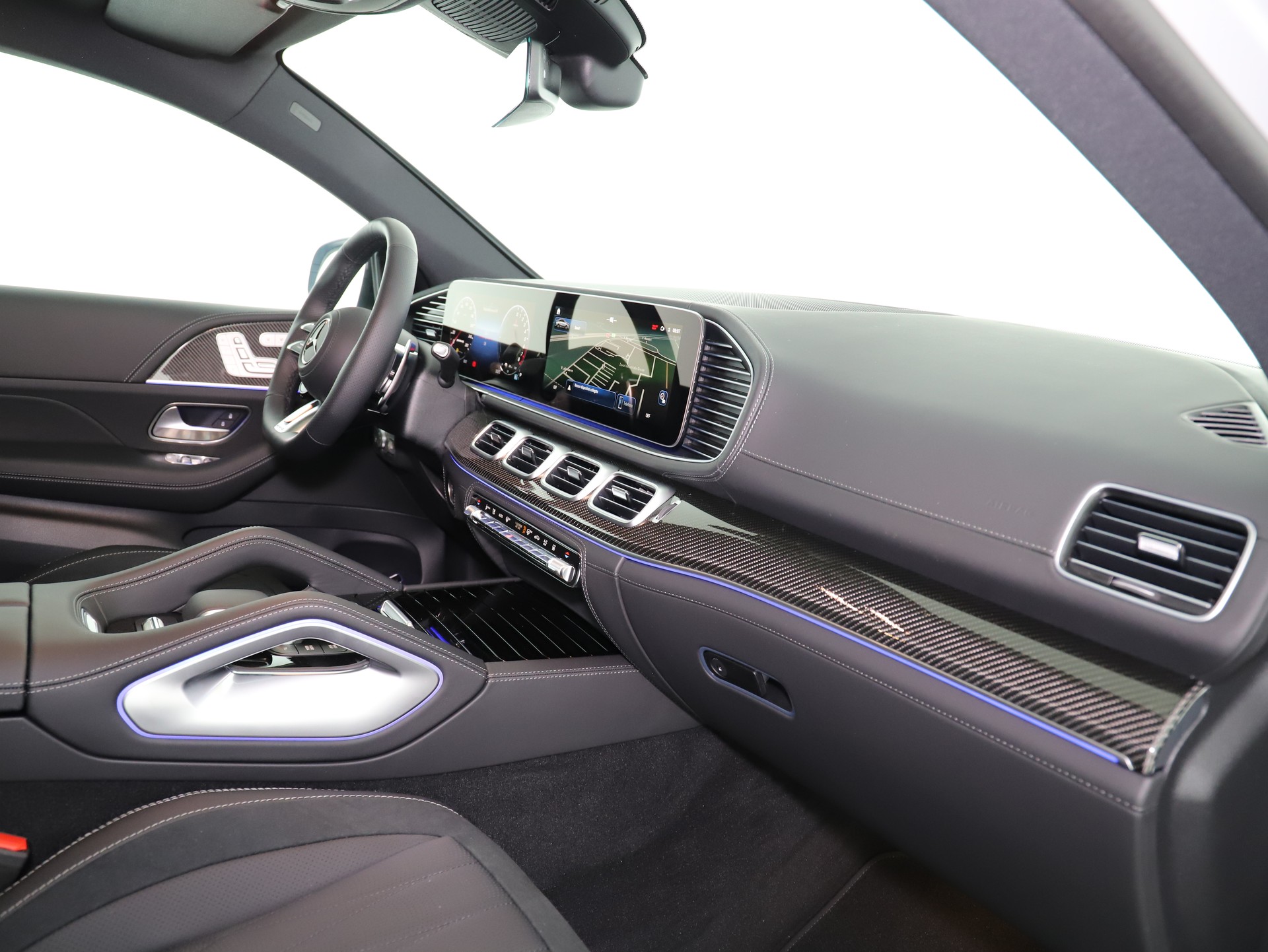 MERCEDES-BENZ GLE Coupé 53 AMG Hybrid 4Matic+ 9G-Tronic-image-11