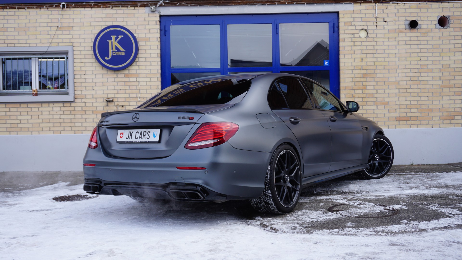 MERCEDES-BENZ E 63 S AMG Edition 1 4matic+-image-6