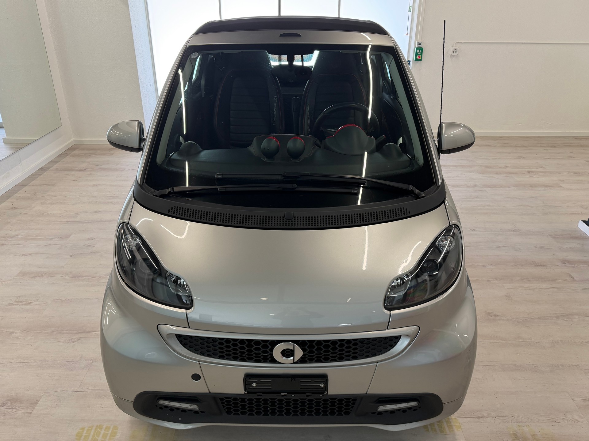 SMART fortwo Brabus Xclusive softouch-showroom-element-2