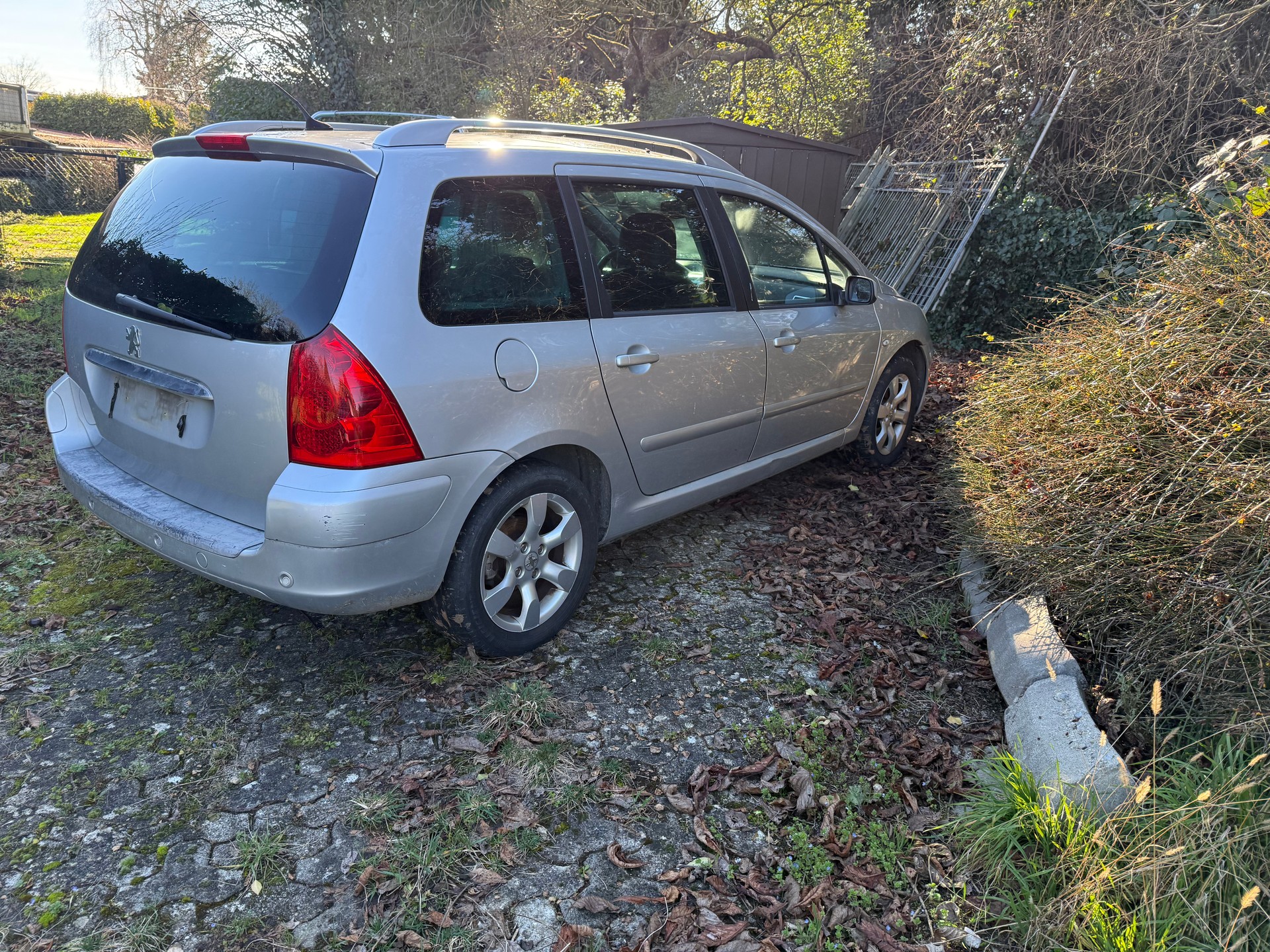 PEUGEOT 307 SW 2.0 16V Speed Up-image-4