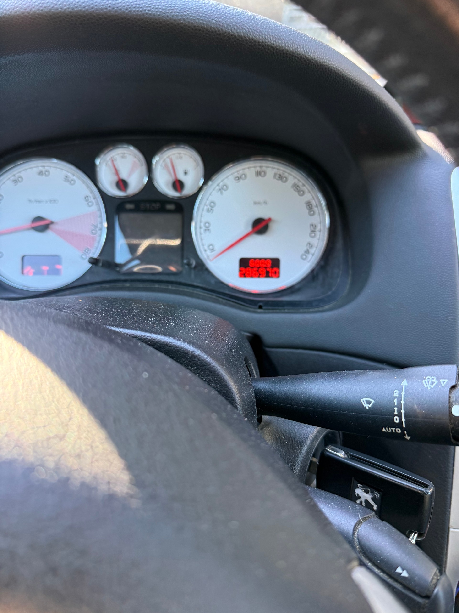 PEUGEOT 307 SW 2.0 16V Speed Up-image-6