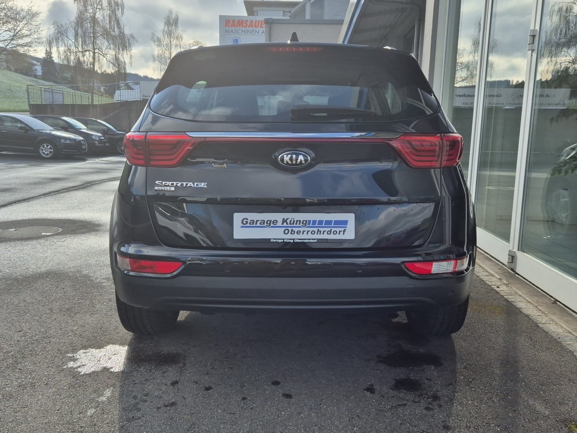 KIA Sportage 2.0CRDi Style 4WD Automat-image-4