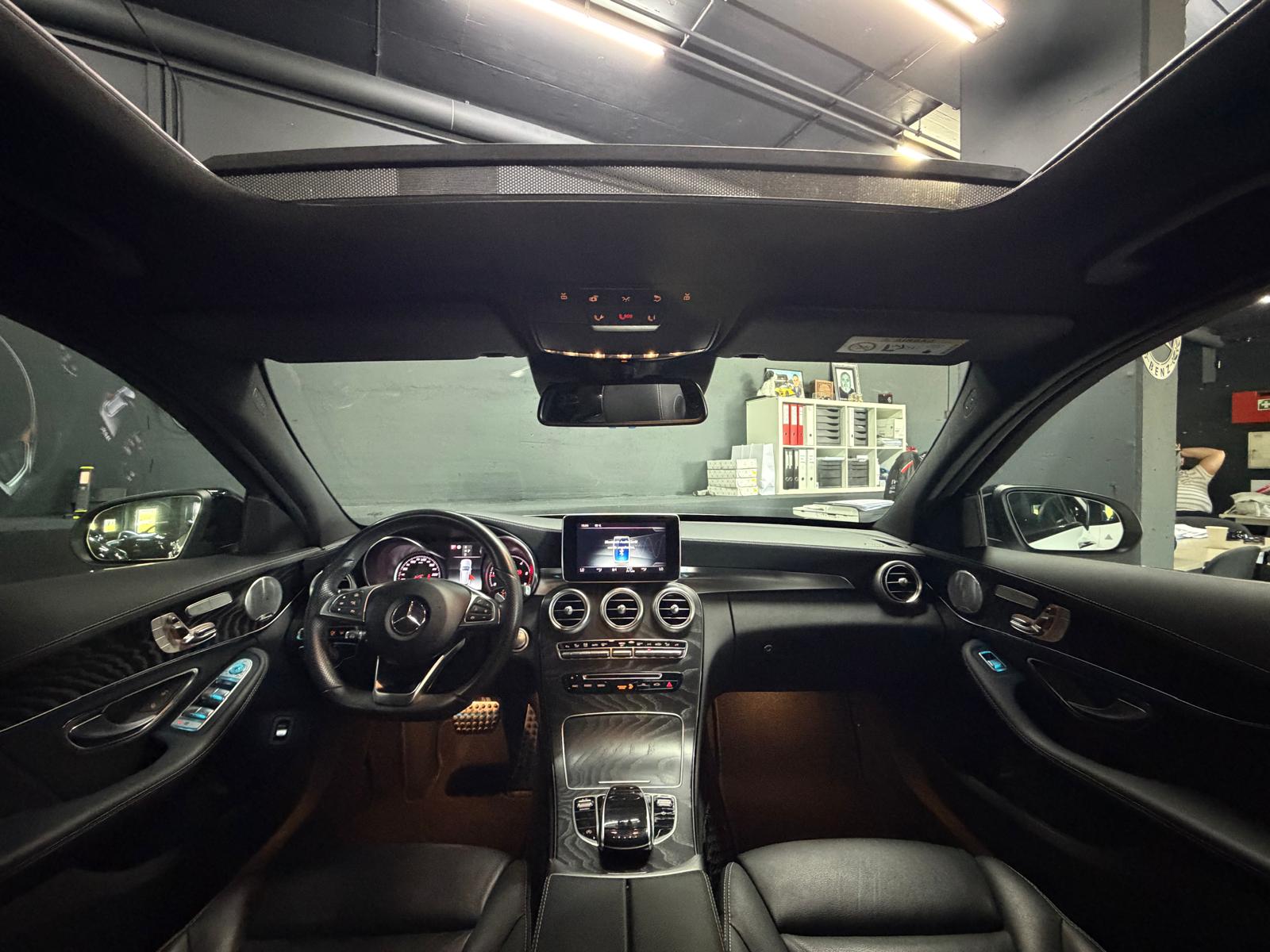 MERCEDES-BENZ C 250 d AMG (C43 AMG Bodykit) 4Matic 9G-Tronic Limited White&Black Performance-image-11