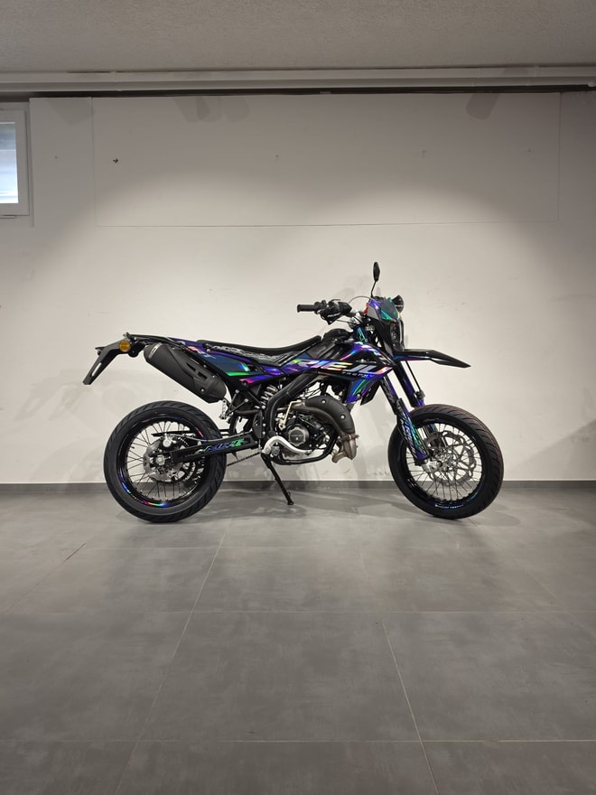 RIEJU MRT 50 SM Pro Trophy Mirage-image-9