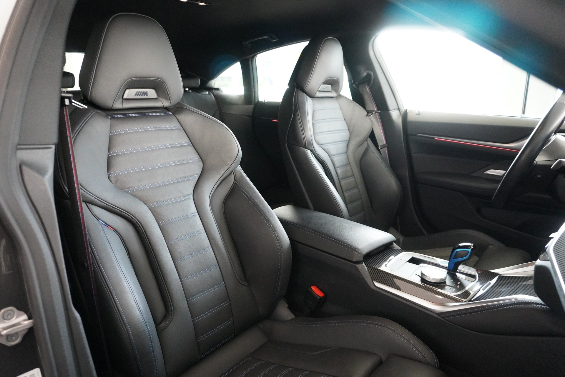 BMW i4 M50 M Sport Pro-image-12