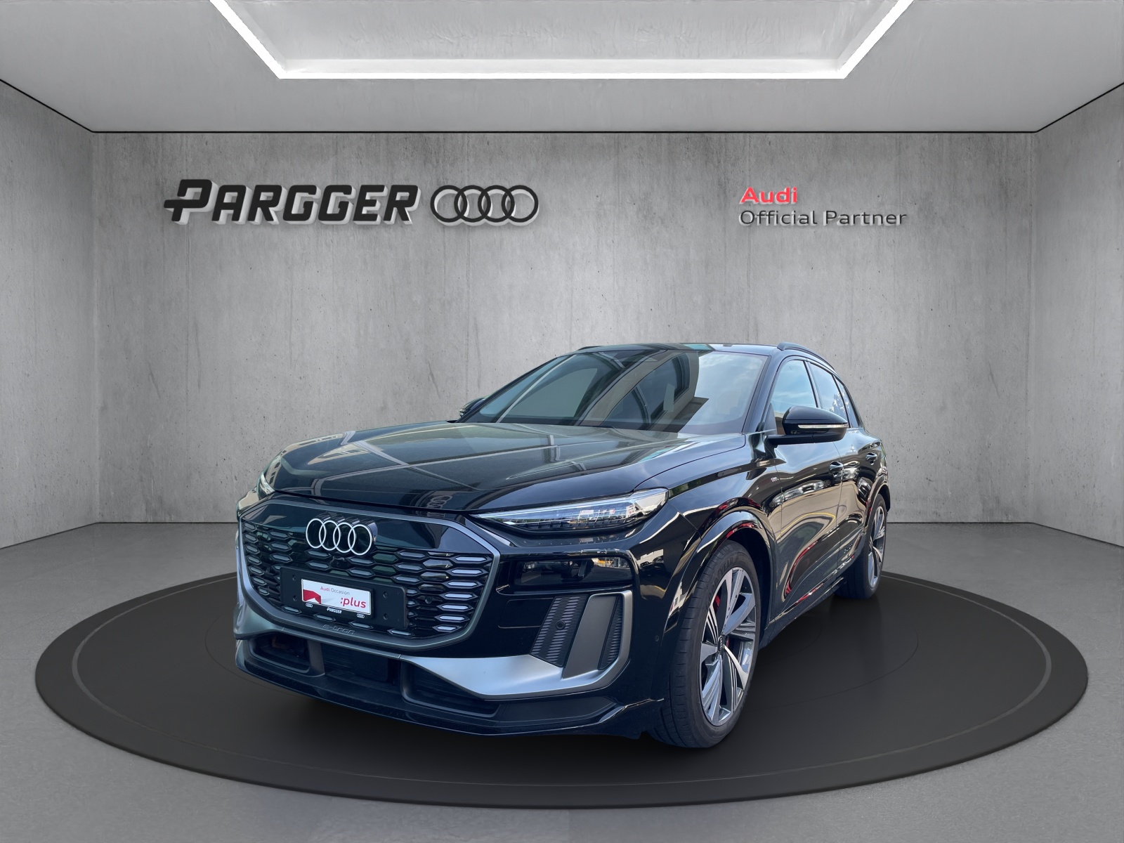 AUDI Q6 e-tron quattro