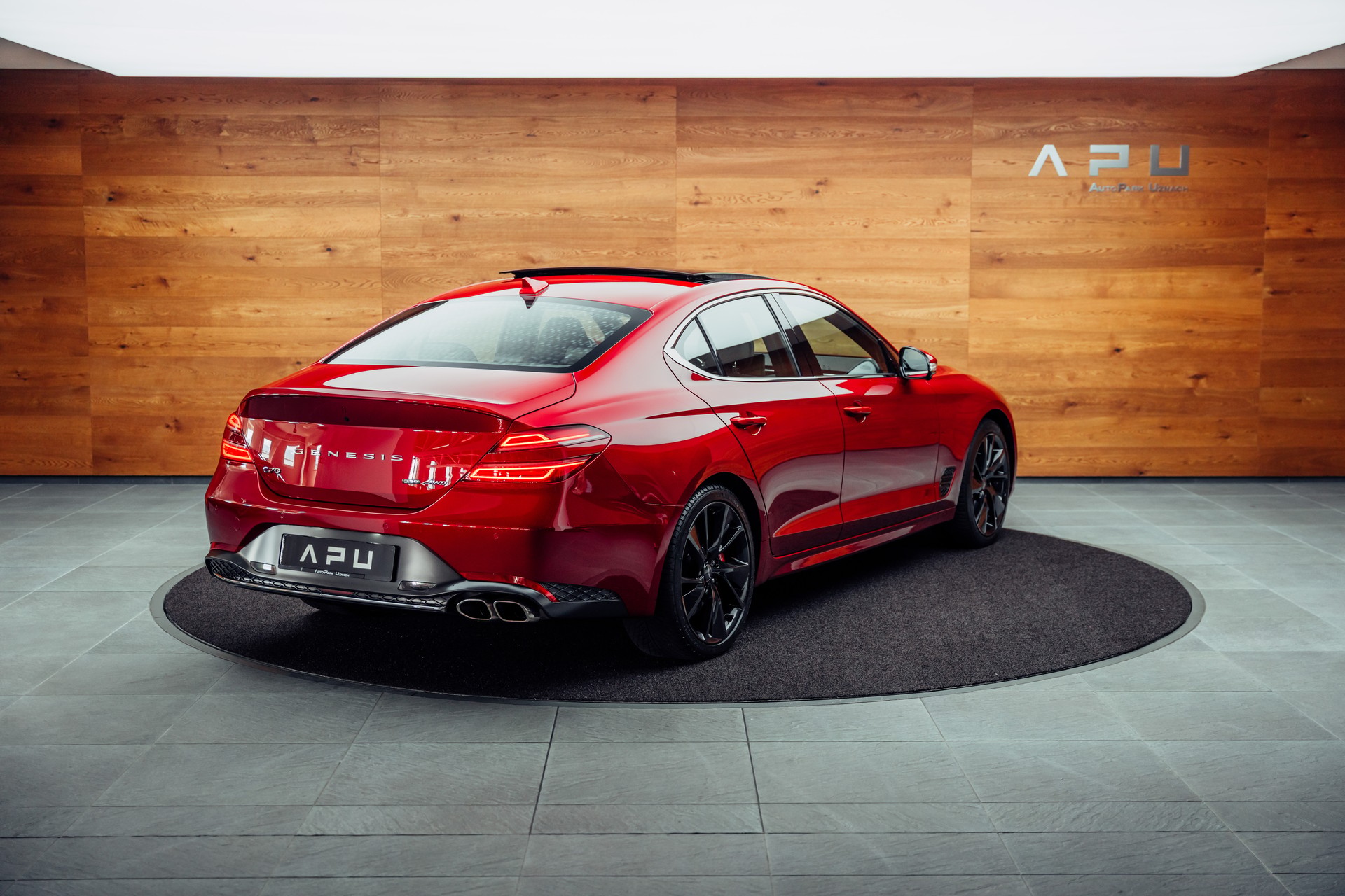GENESIS G70 2.2 CRDI Sport AT8 AWD-image-1