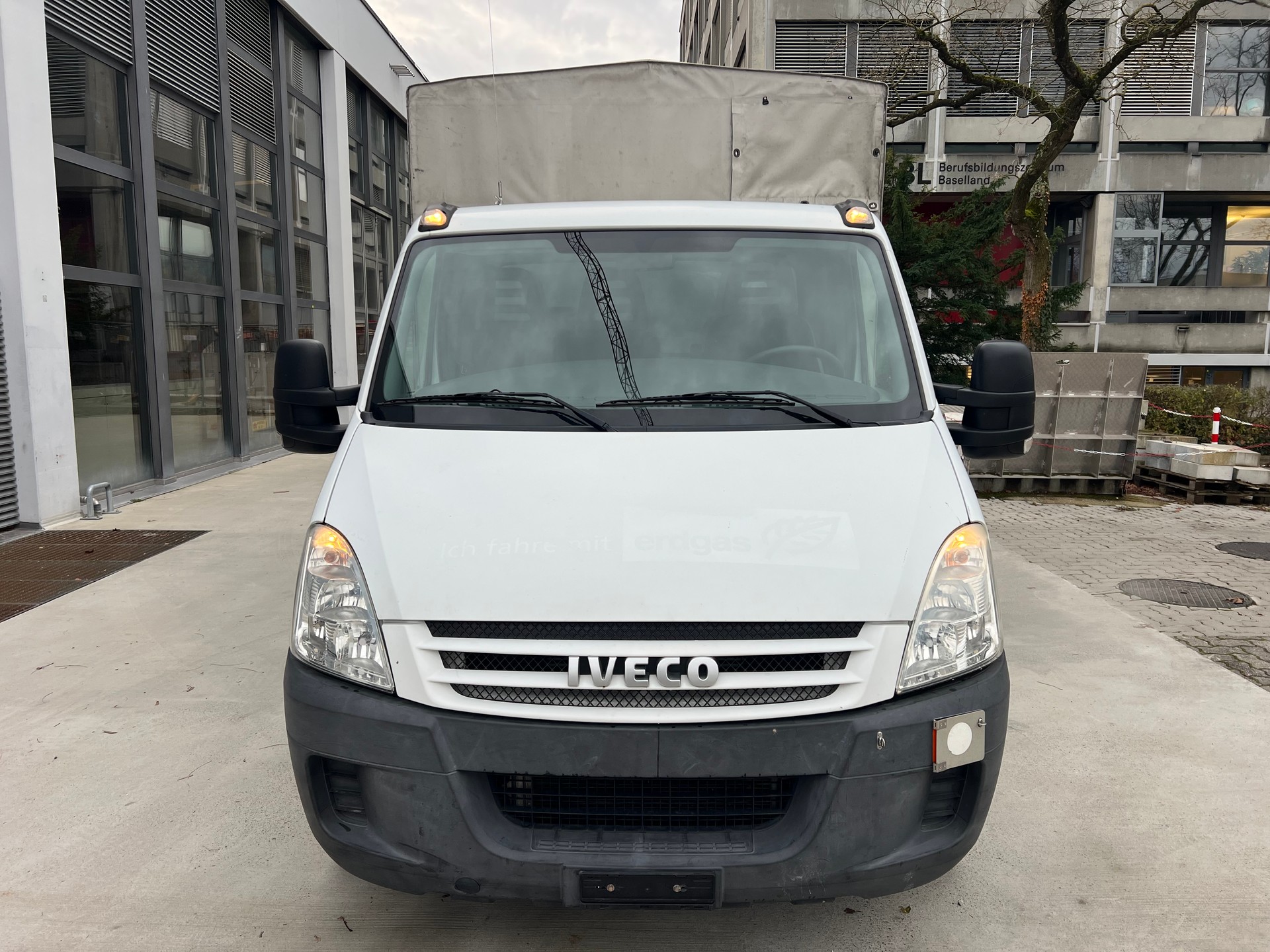 IVECO DAILY 35 S 14 G-showroom-element-1