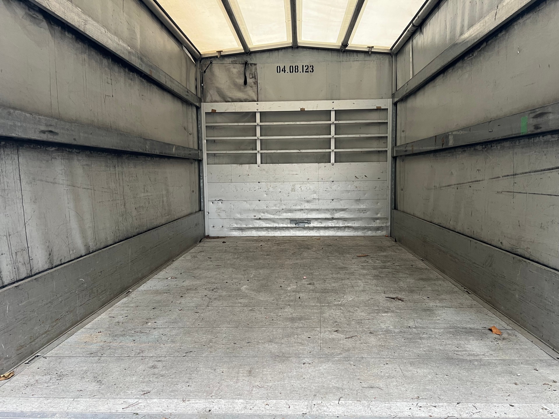 IVECO DAILY 35 S 14 G-image-10