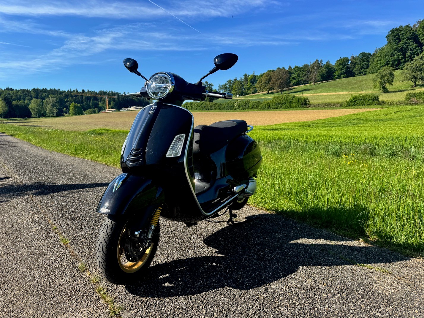 PIAGGIO Vespa GTS 300 HPE Super Tech ABS/ASR-image-13
