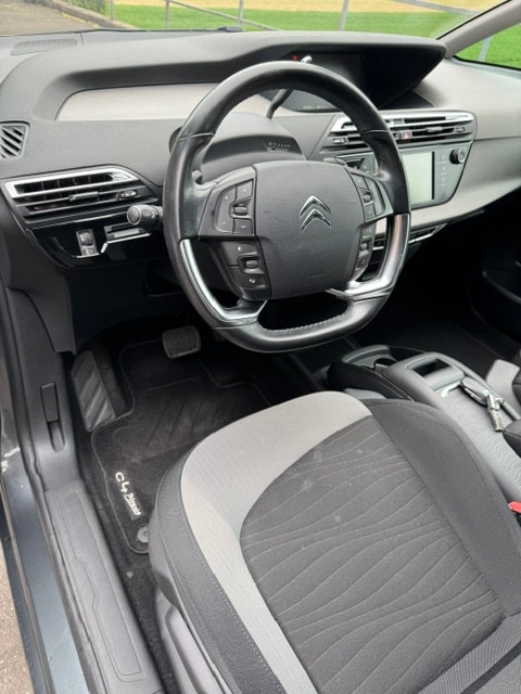 CITROEN C4 Picasso 1.6i 16V e-THP Exclusive Automatic-image-12
