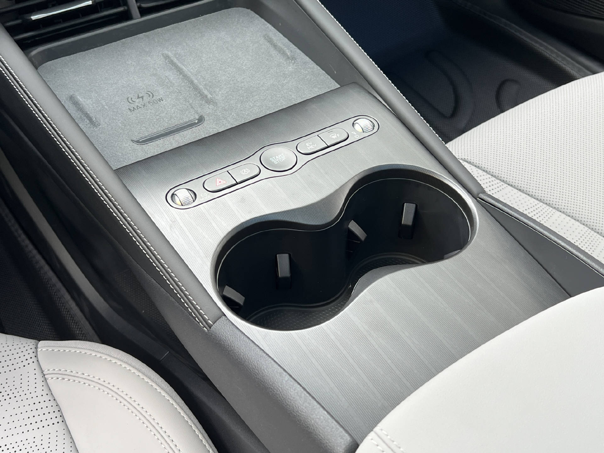 BYD Seal 6 DM-i Touring Comfort-image-19