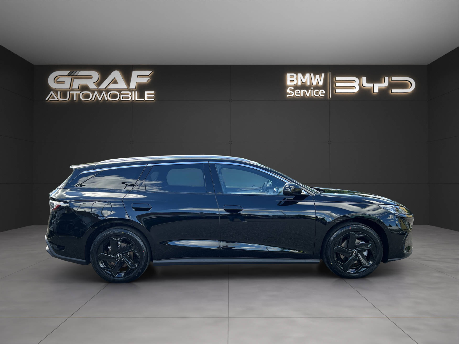 BYD Seal 6 DM-i Touring Comfort-showroom-element-3