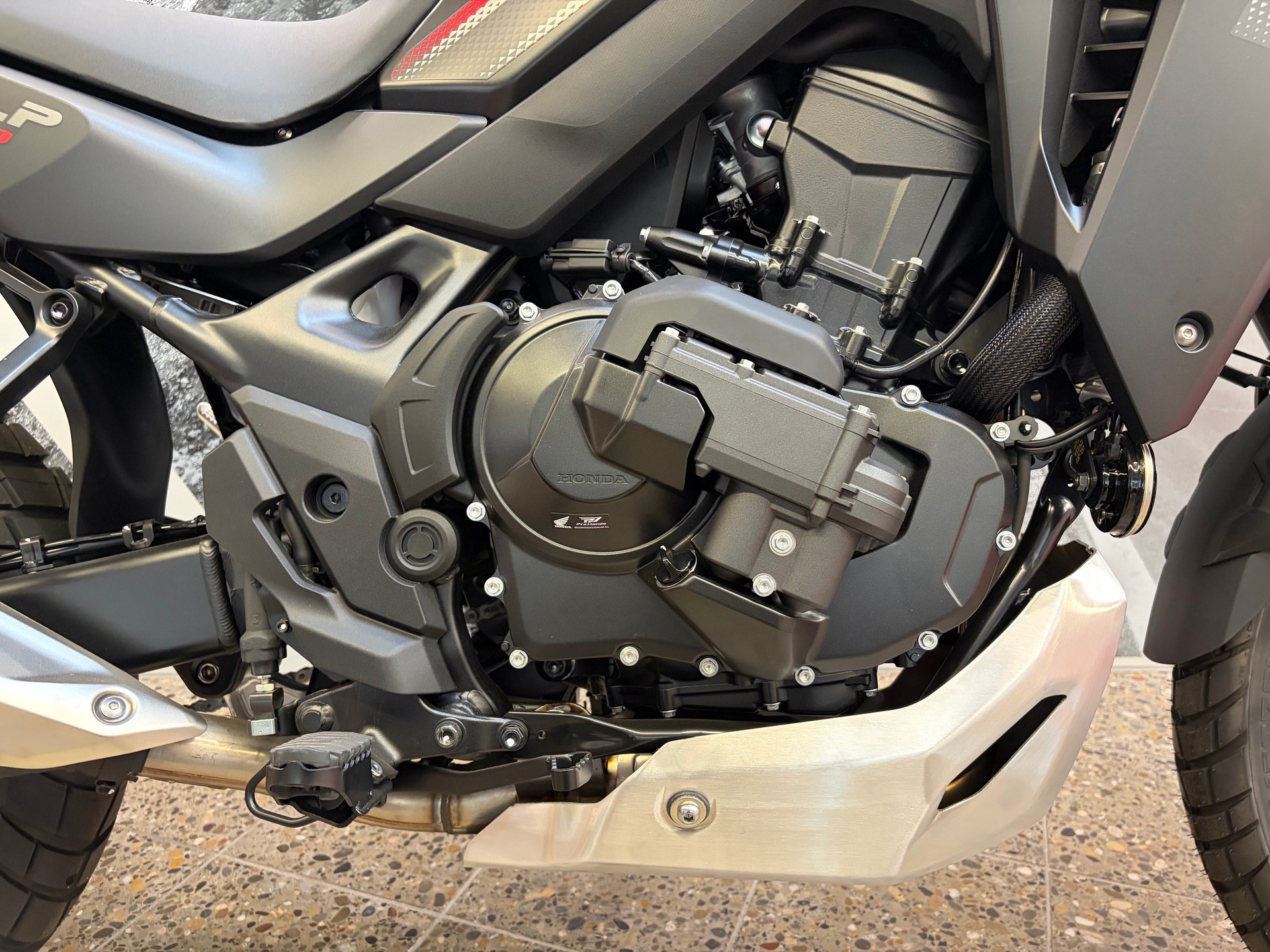 HONDA XL 750 C Transalp mit e-clutch / auch als 35KW Version-image-7