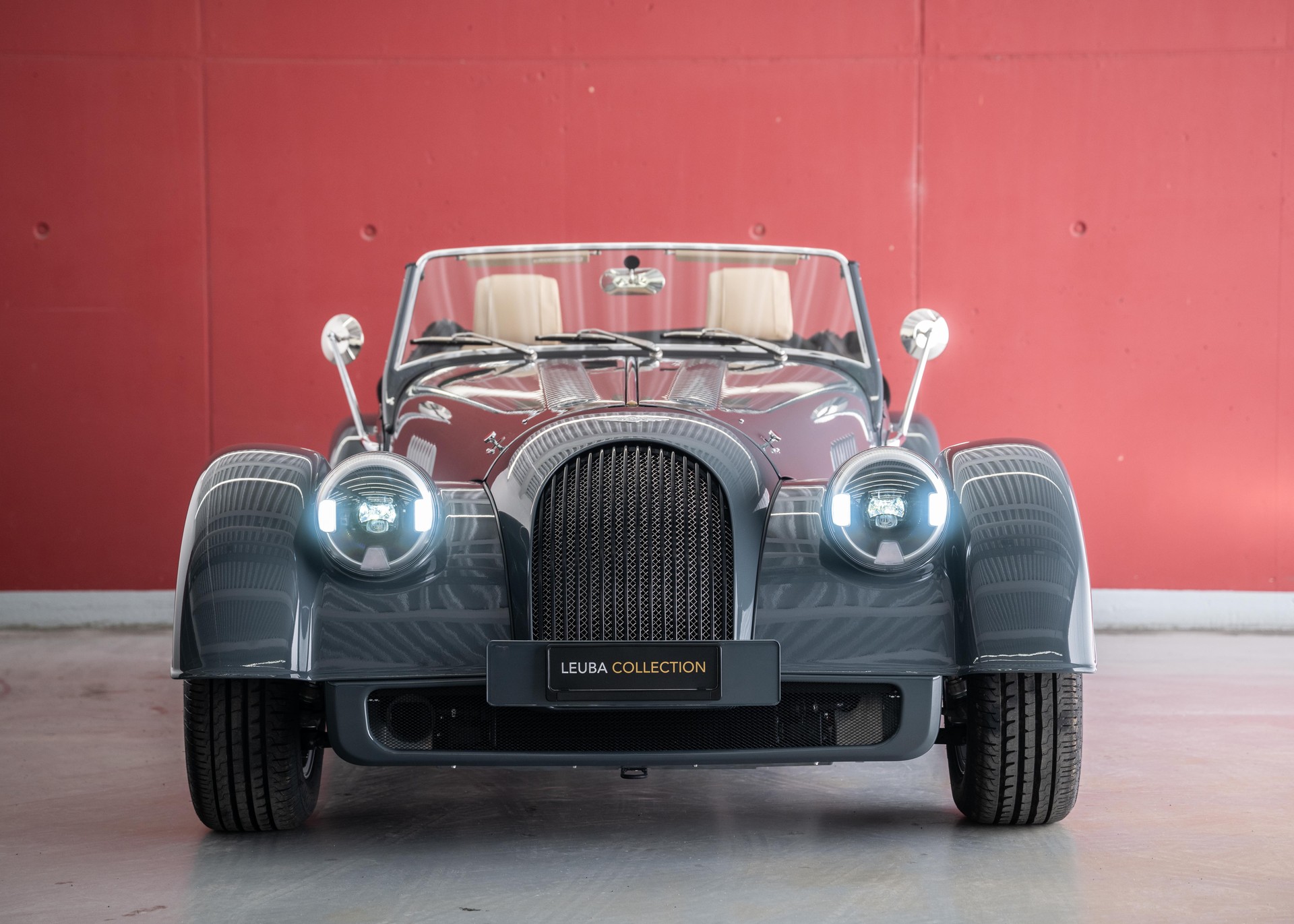 MORGAN Plus Four 2.0 Automatic (Swiss new car, 30-month factory warranty)-showroom-element-2