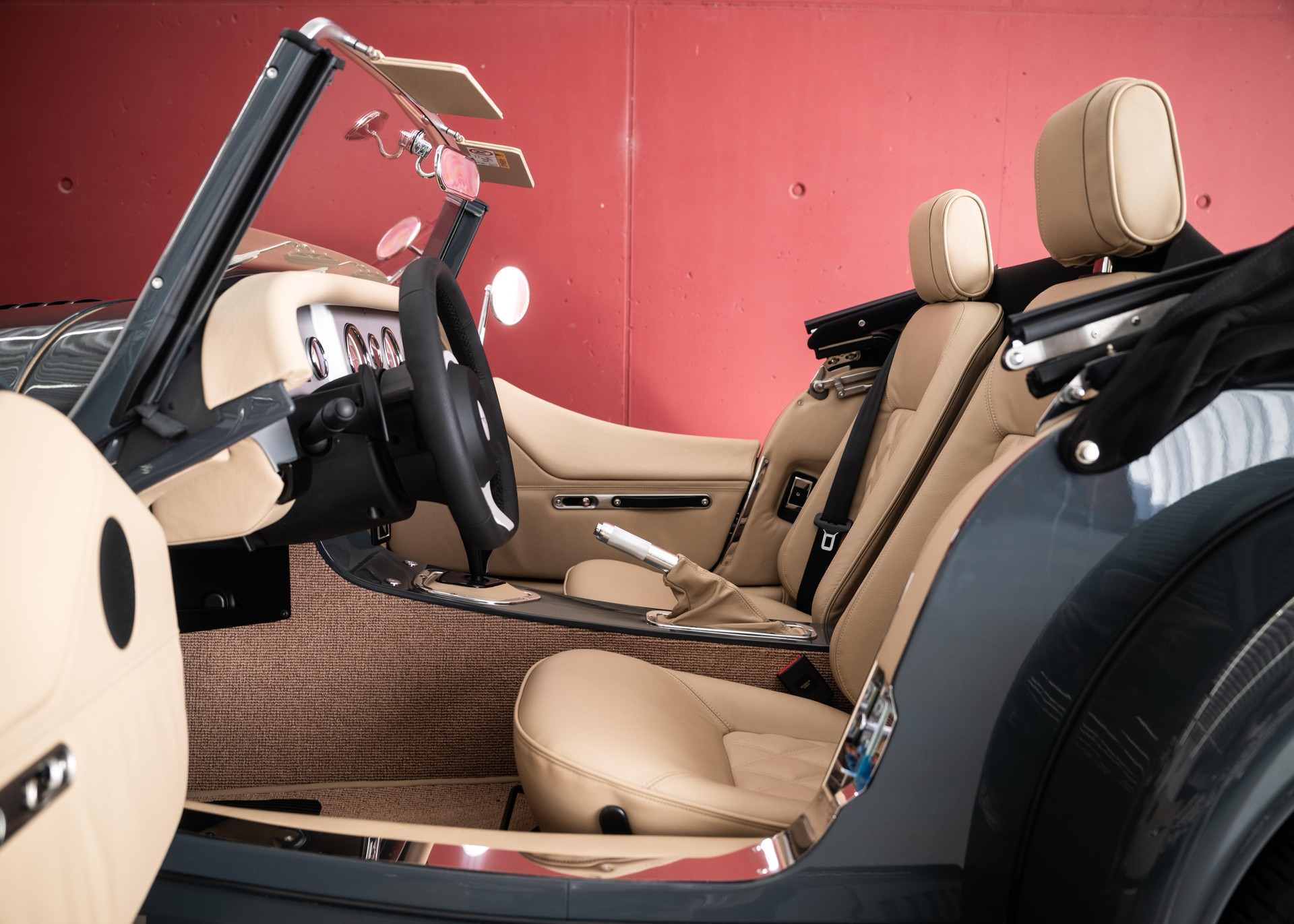 MORGAN Plus Four 2.0 Automatic (Swiss new car, 30-month factory warranty)-image-22