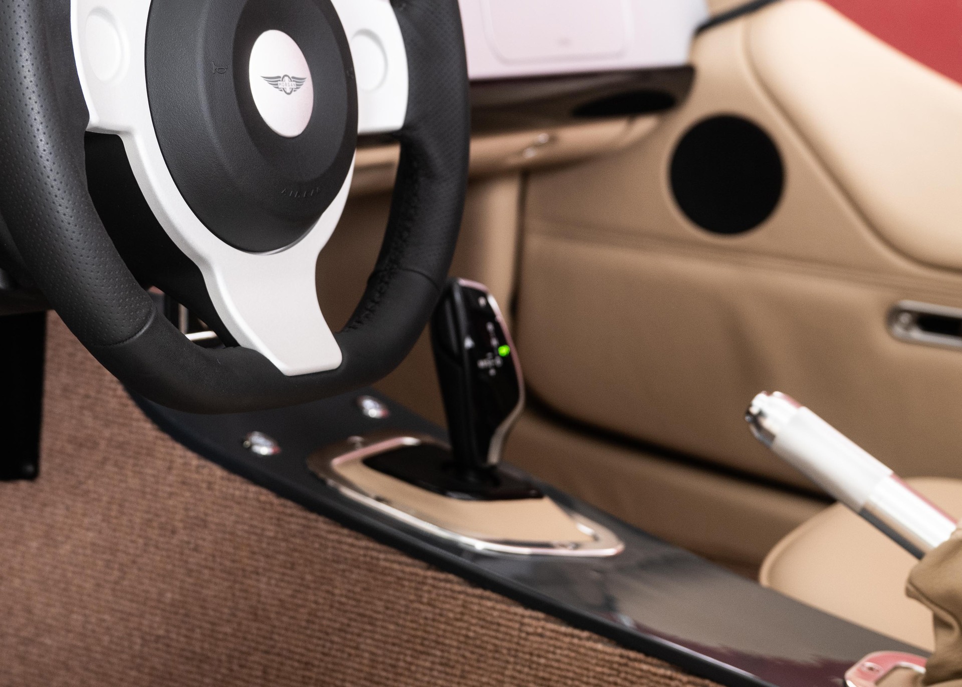 MORGAN Plus Four 2.0 Automatic (Swiss new car, 30-month factory warranty)-image-27