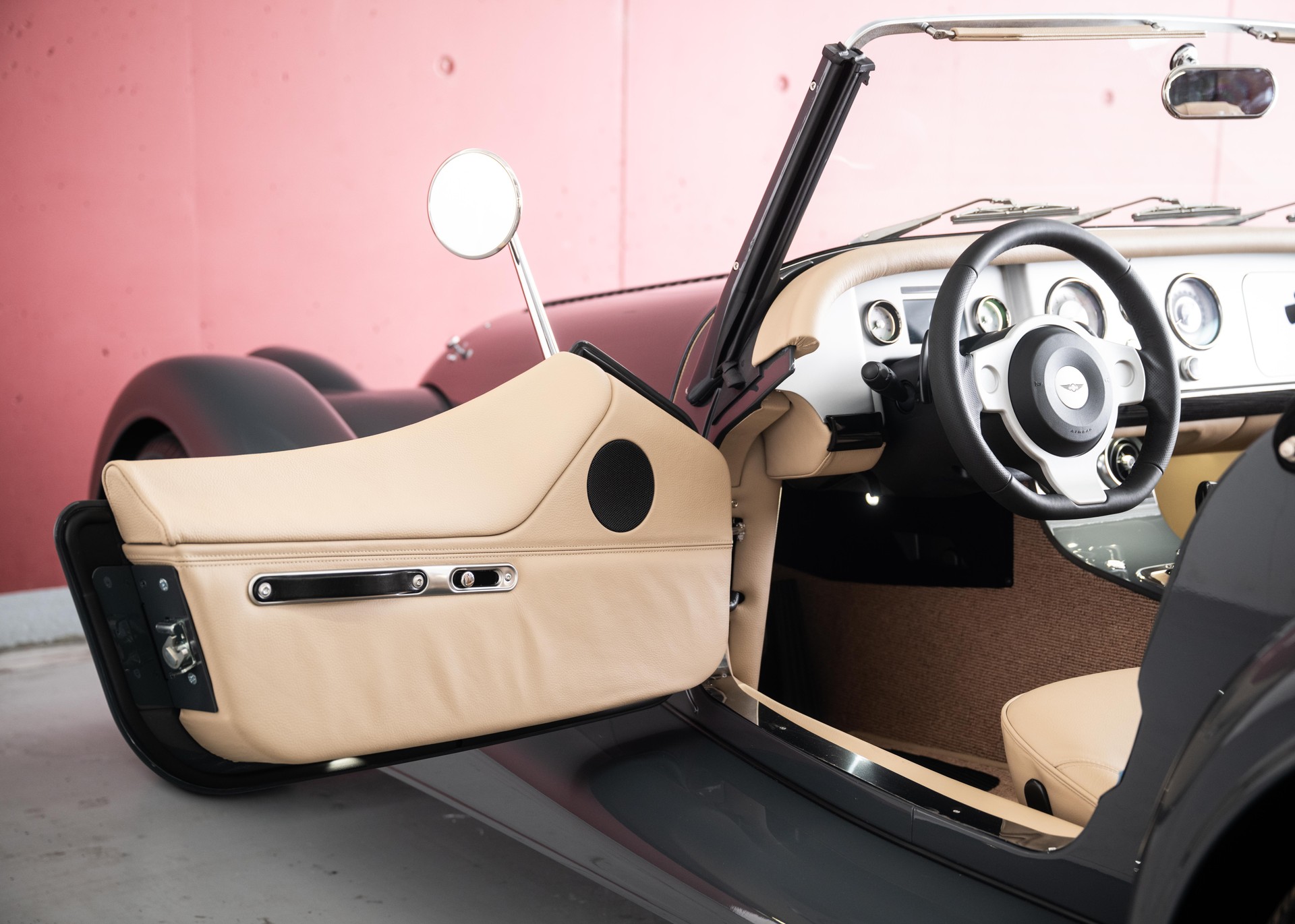 MORGAN Plus Four 2.0 Automatic (Swiss new car, 30-month factory warranty)-image-31