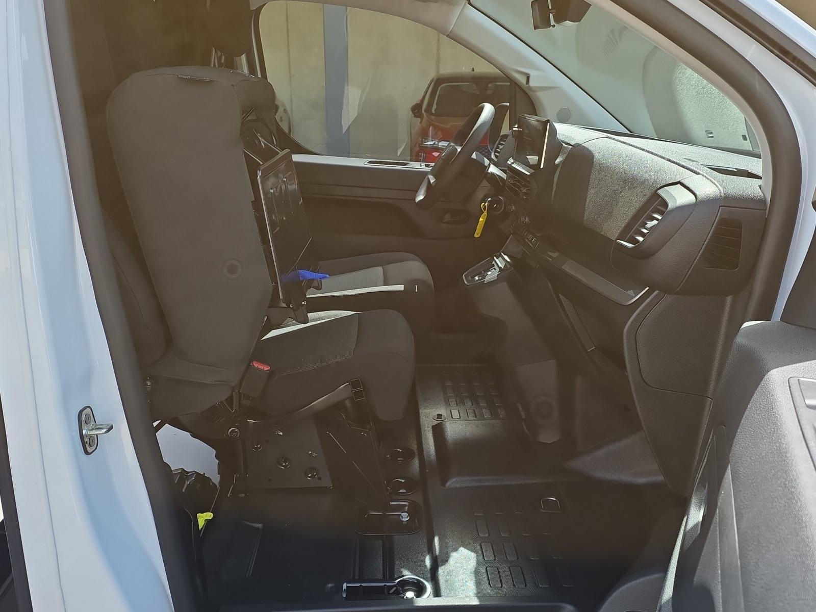 OPEL Vivaro Cargo XL 2.2 D 150 S/S-image-19