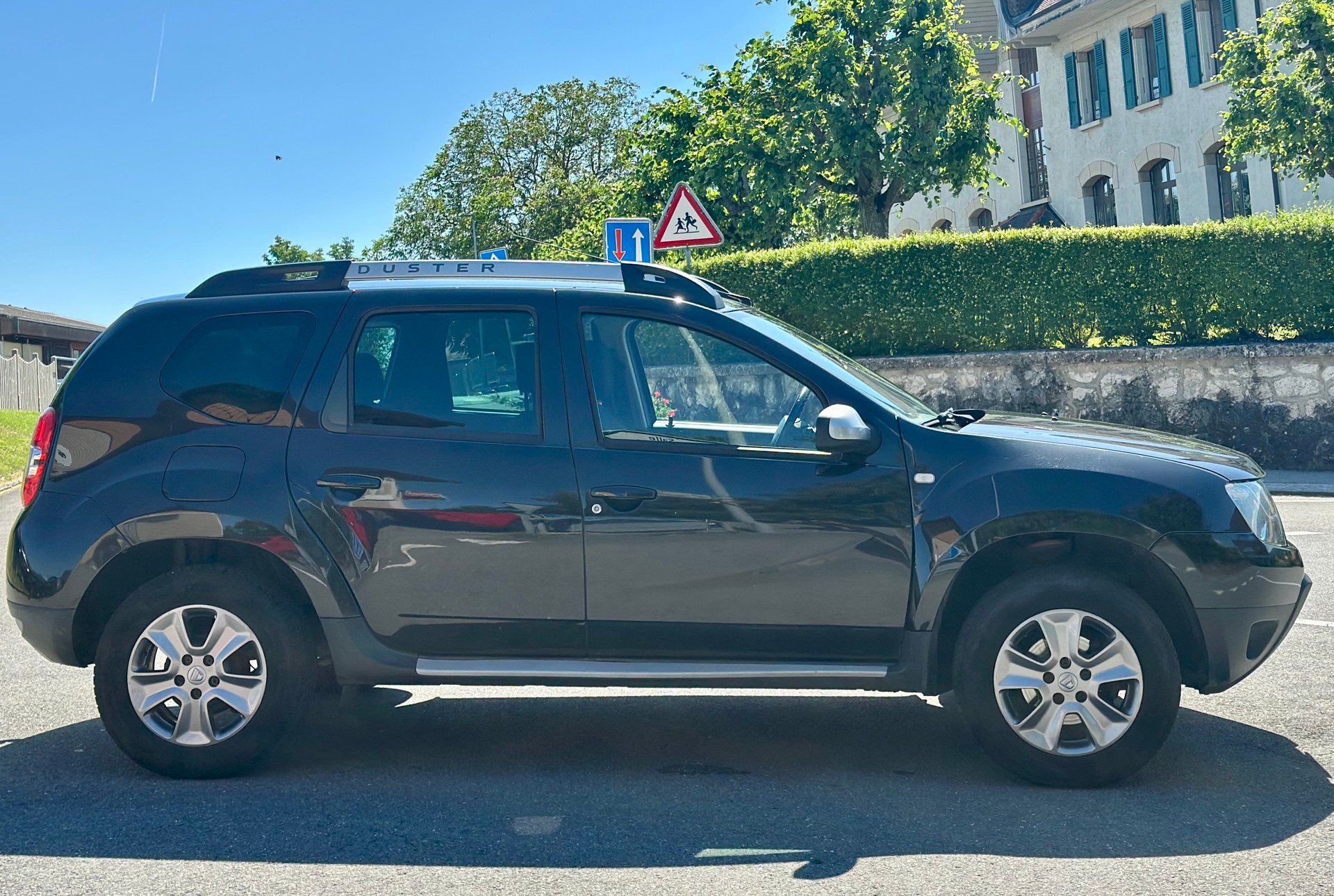 DACIA Duster 1.5 dCi Lauréate 4x4-image-6