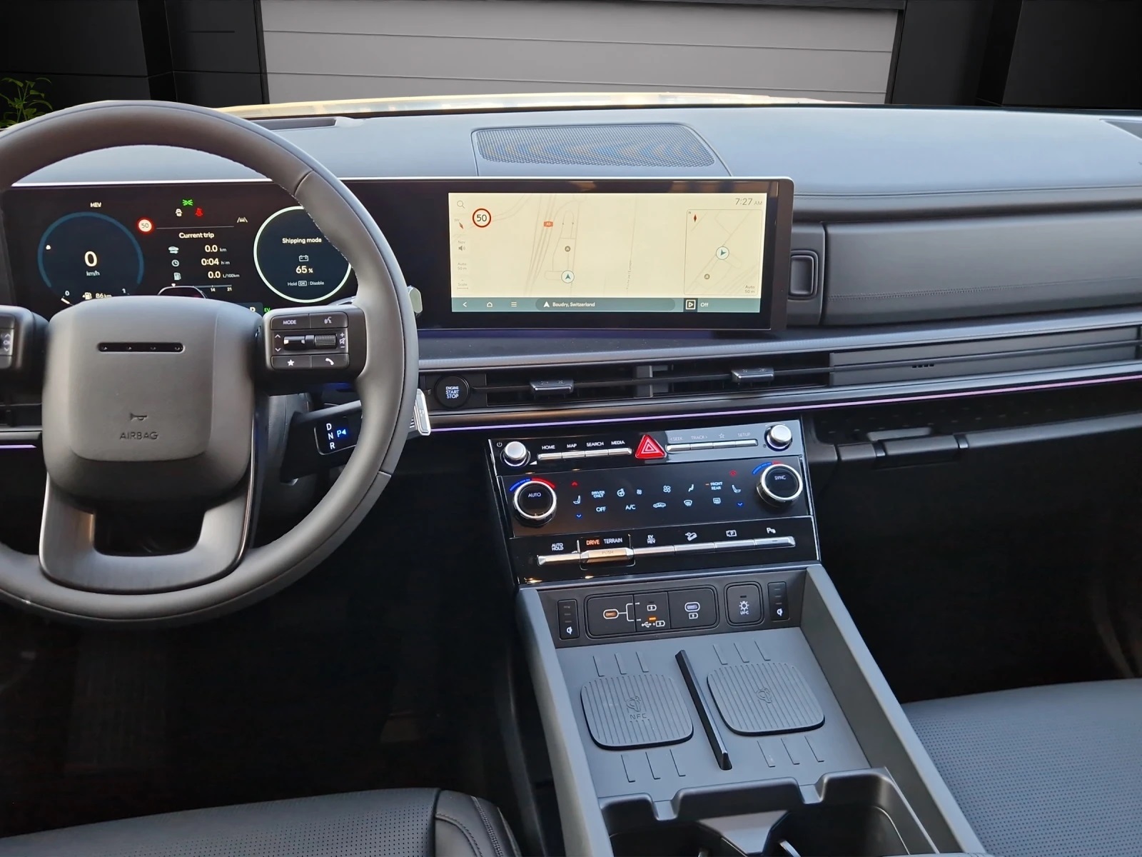 HYUNDAI Santa Fe 1.6 T-GDi PHEV Calligraphy 4WD Automatic-image-15